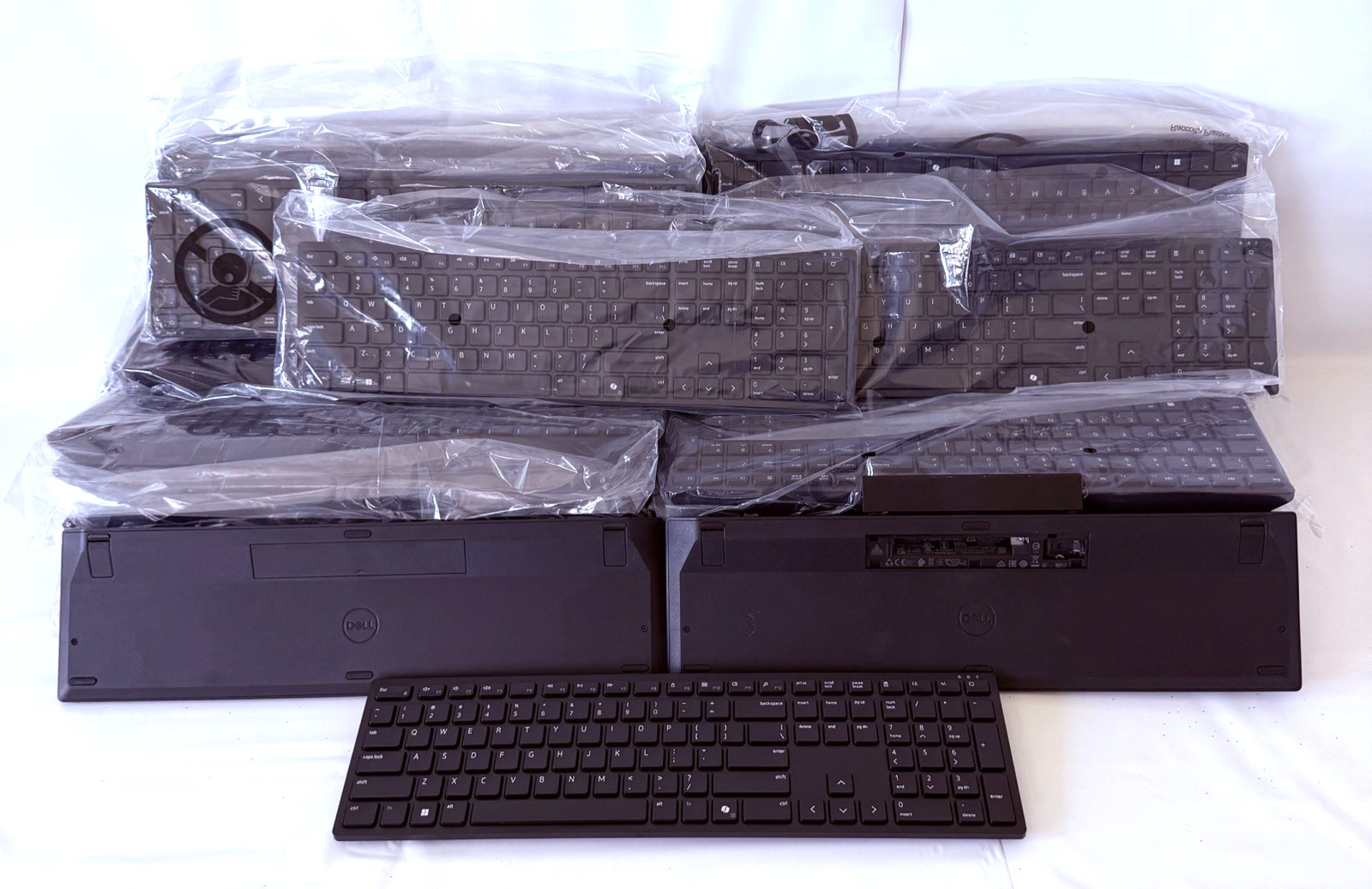DELL Pro Wireless KEYBOARD KB3121Wt Black  - No USB Receiver NEW 