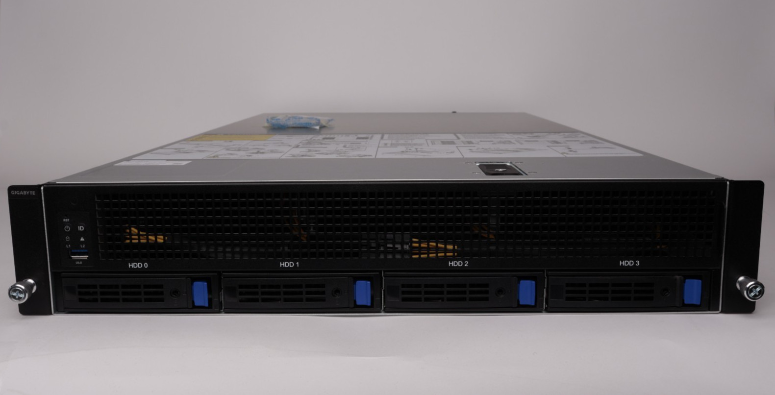 Gigabyte G242-P31 2U Barebones Server Ampere Altra / 4x GPU / Rails / New in Box