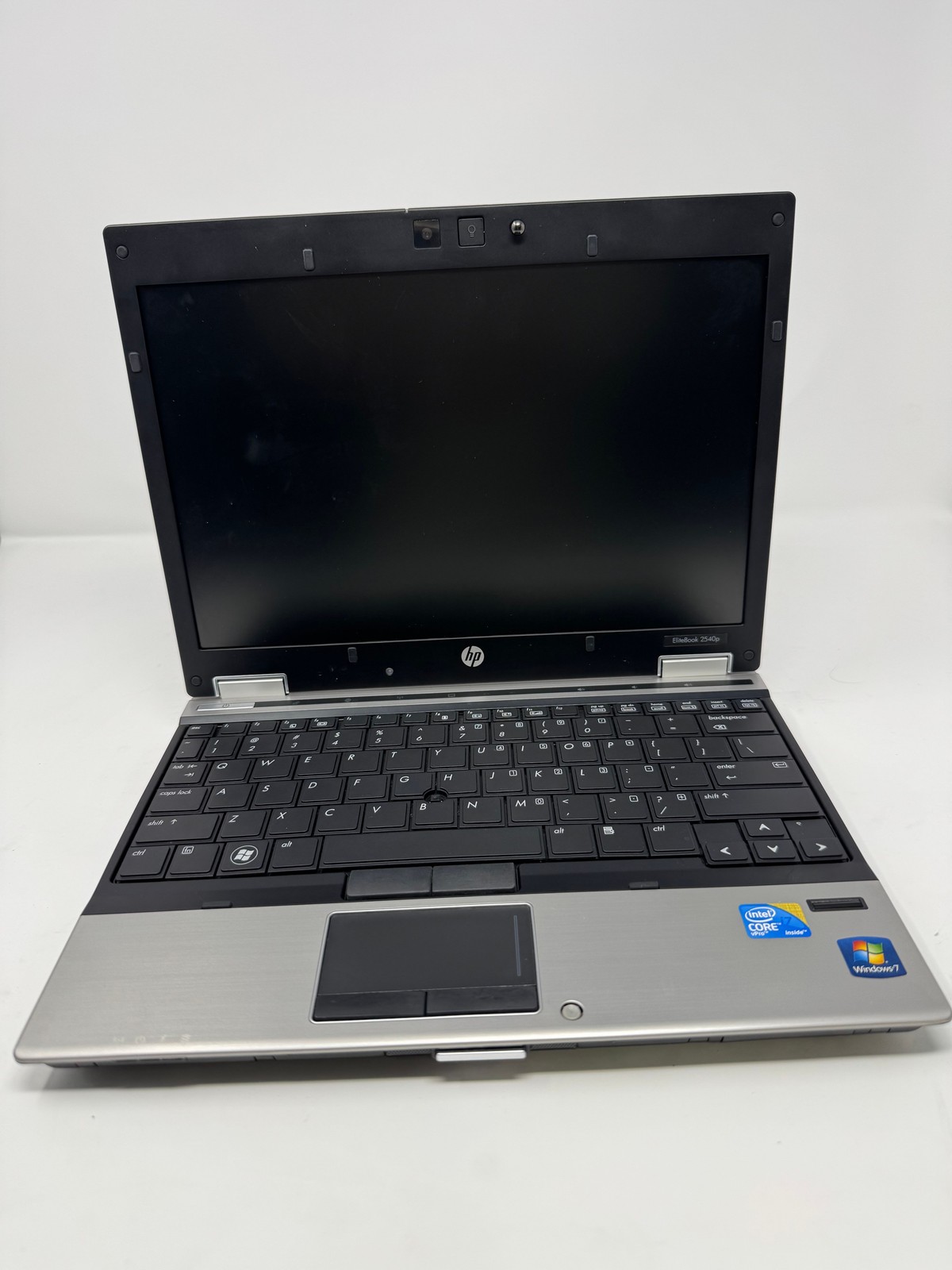 HP EliteBook 2540p (XT932UT) i7 L 640 6GB No HD Grade B