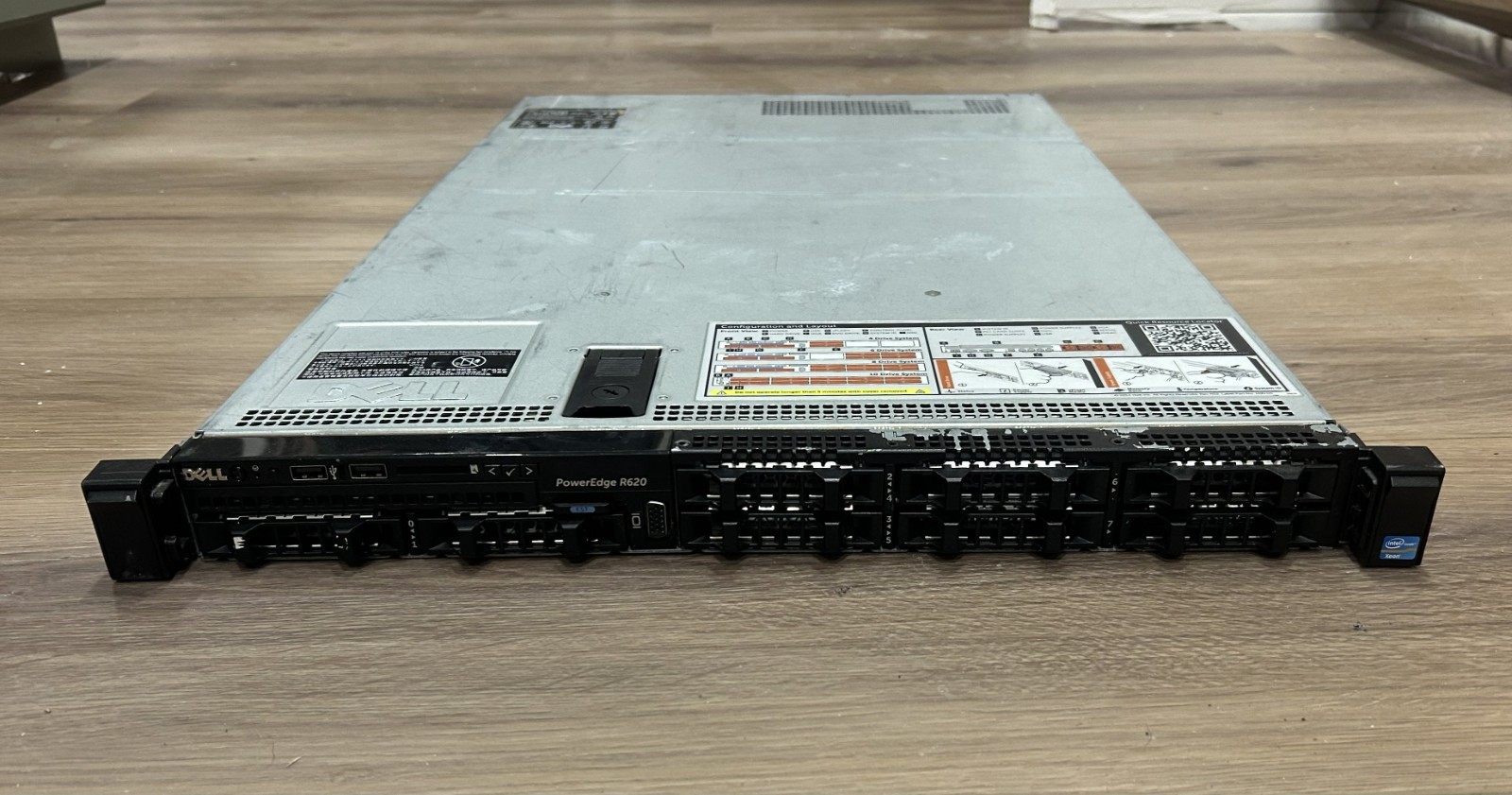 Dell PowerEdge R620 2x E5-2660 32GB RAM PERC H310 Dual 495W PSU 8 Caddies