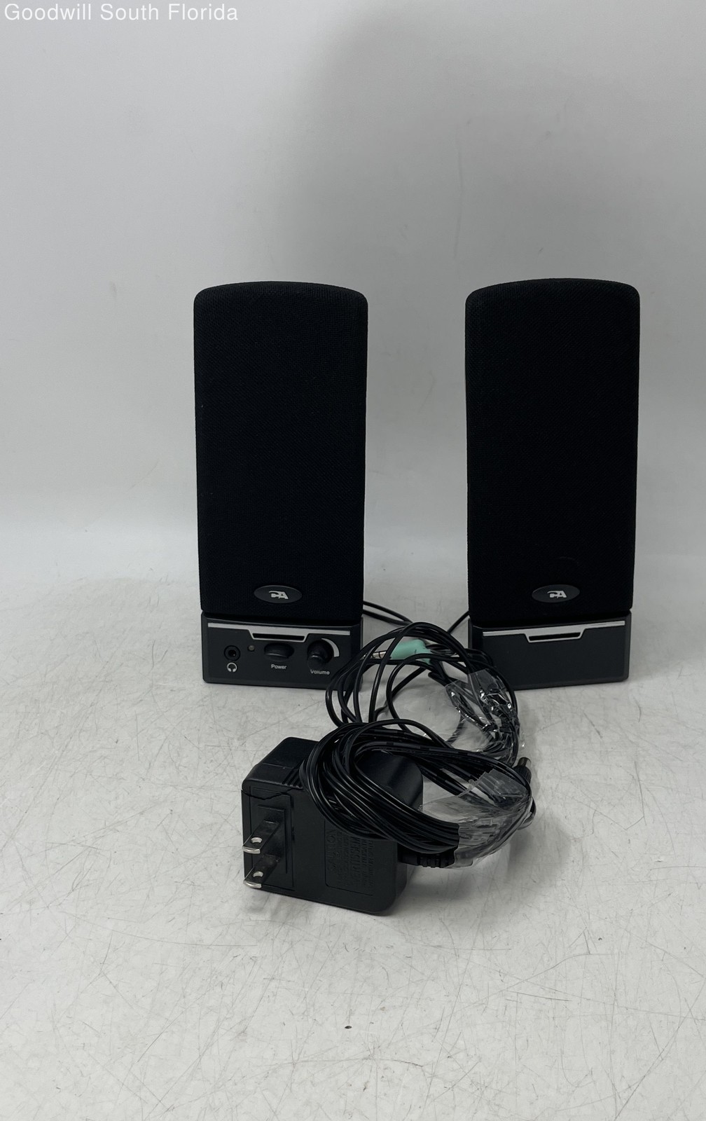 Pair Of Cyber Acoustics Black Wired Amplified Computer Speakers System