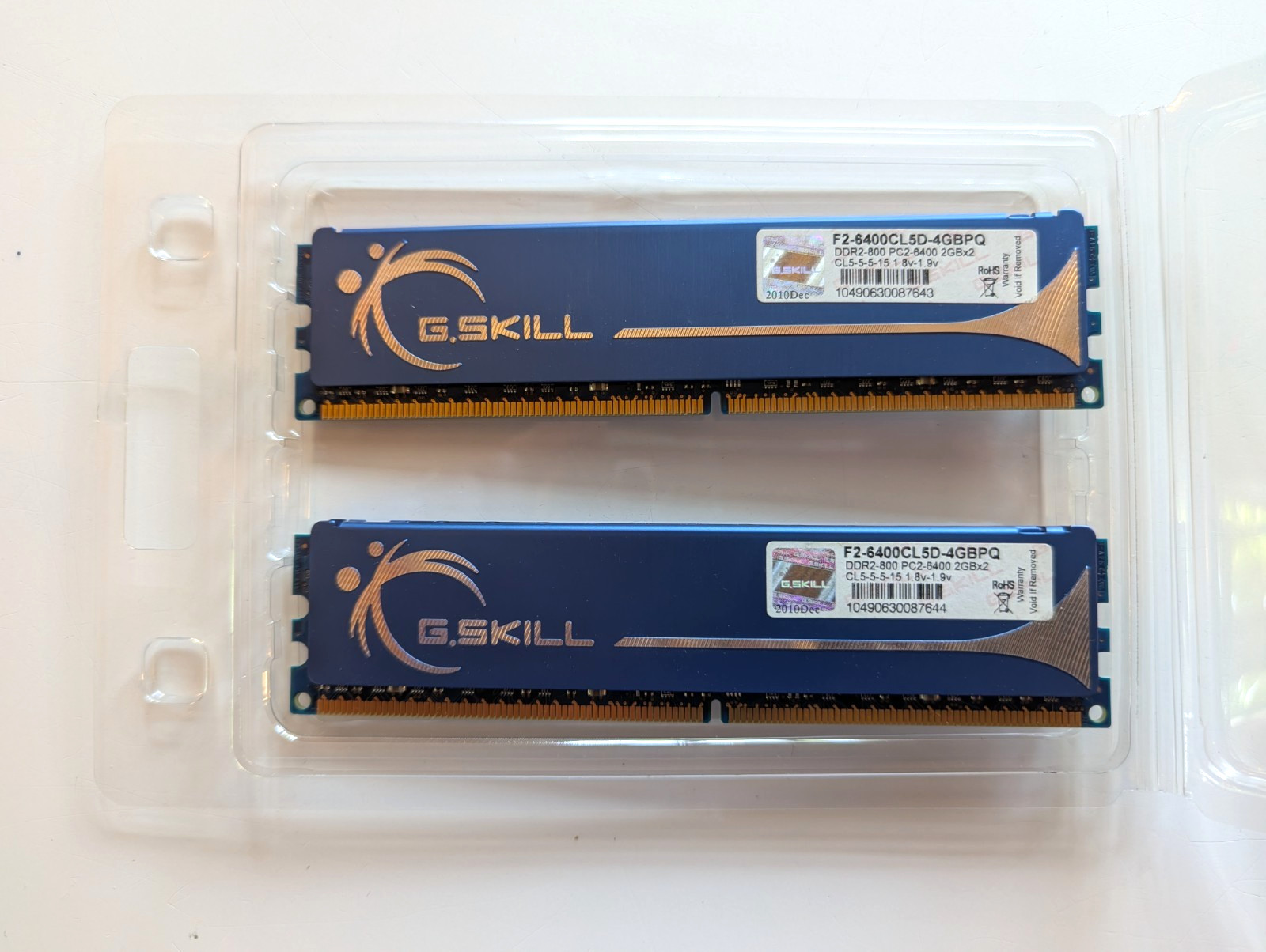 G.SKILL F2-6400CL5D-4GBPQ DDR2-800 CL5-5-5 1.80V~1.90V 4GB (2x2GB)