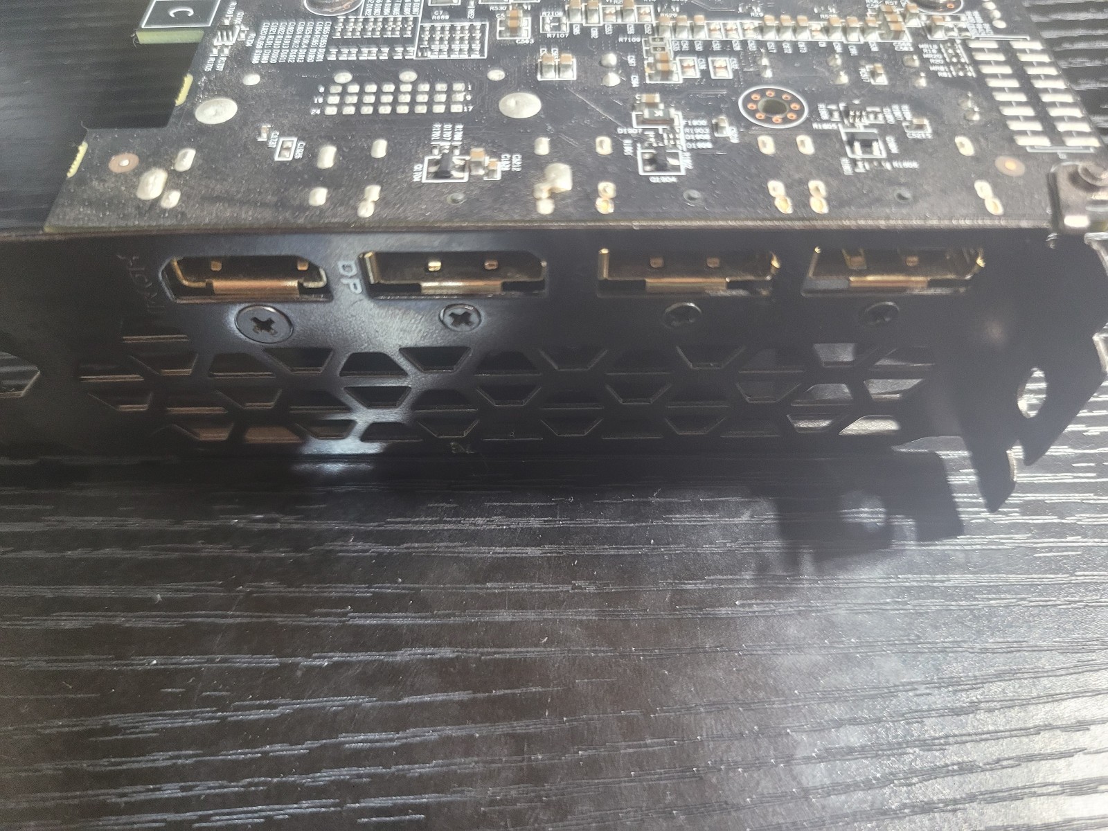 TESTED STABLE TEMPS GIGABYTE Radeon RX 570 4GB Gaming GPU GV-RX570GAMING-4GD