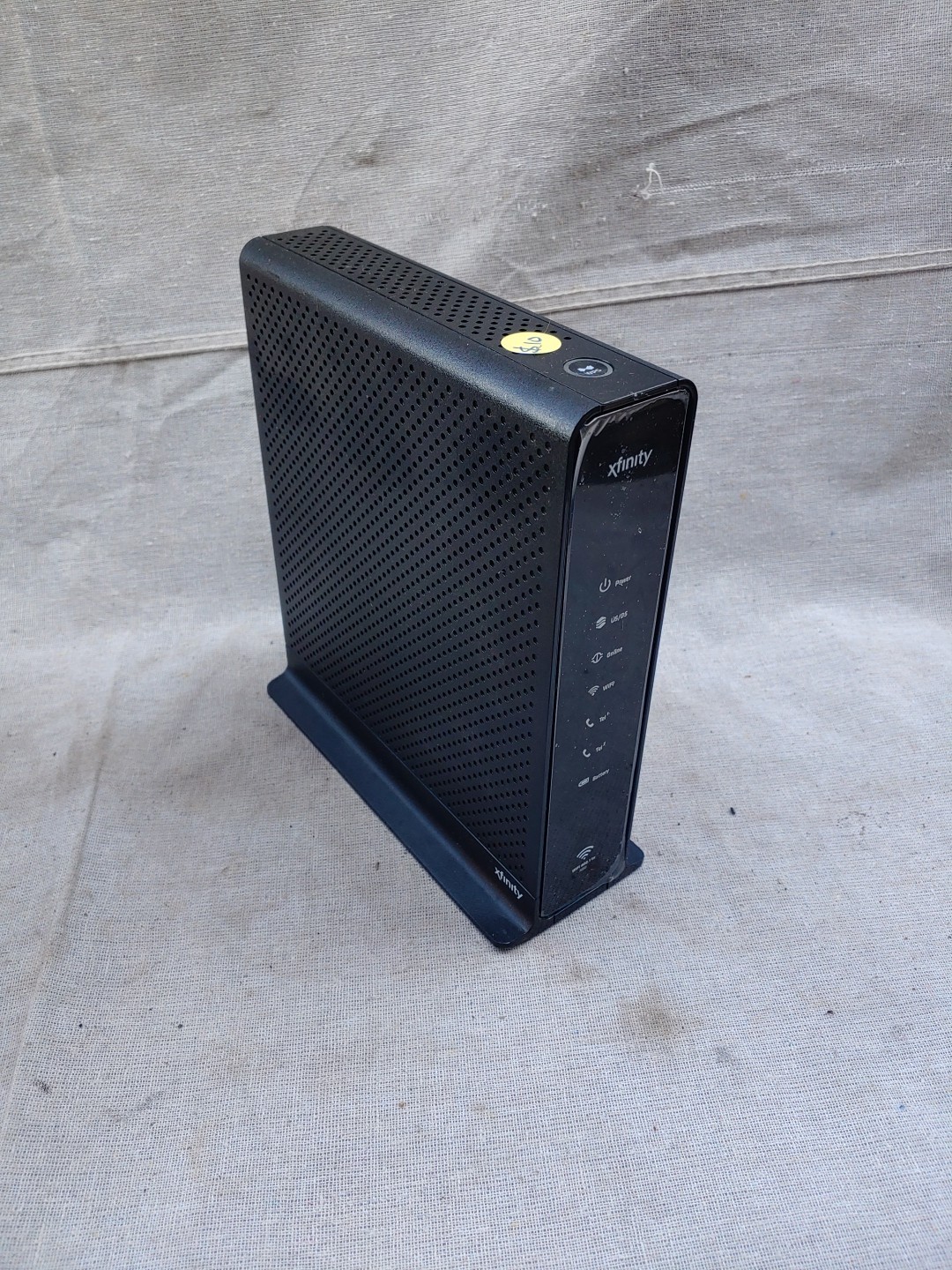 Comcast/Xfinity ARRIS TG862G/CT Residential Gateway & Router Wireless Modem KB