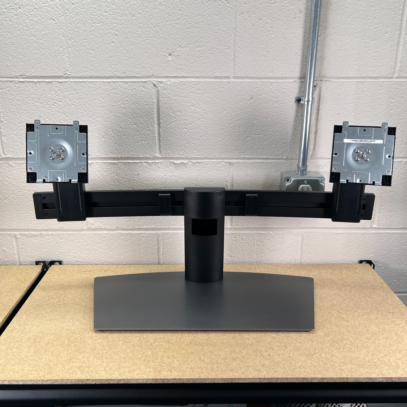 Dell MDS19 Black Adjustable Dual Monitor Stand for 19" to 27" Monitors 00T2HX