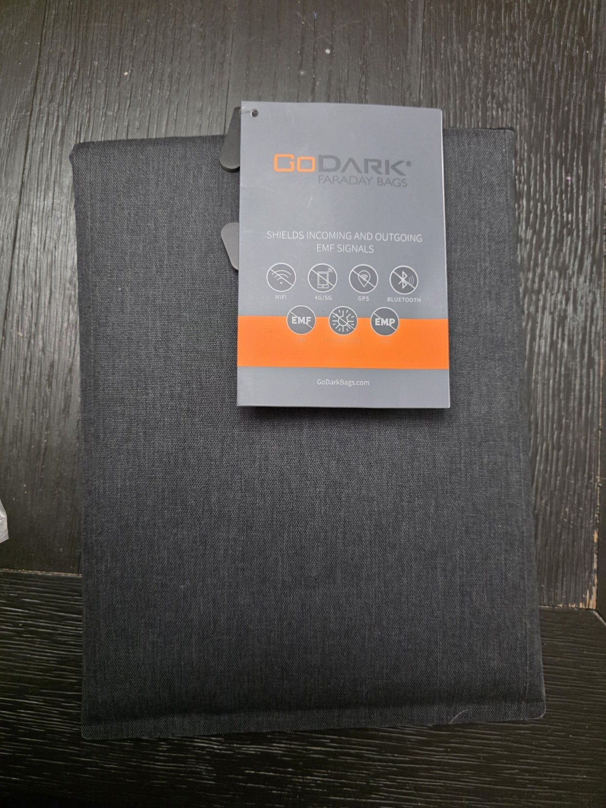 GoDark Faraday Tablets Case, Charcoal, FTB01-3X Laptop Case New 🔥 Awesome Item 