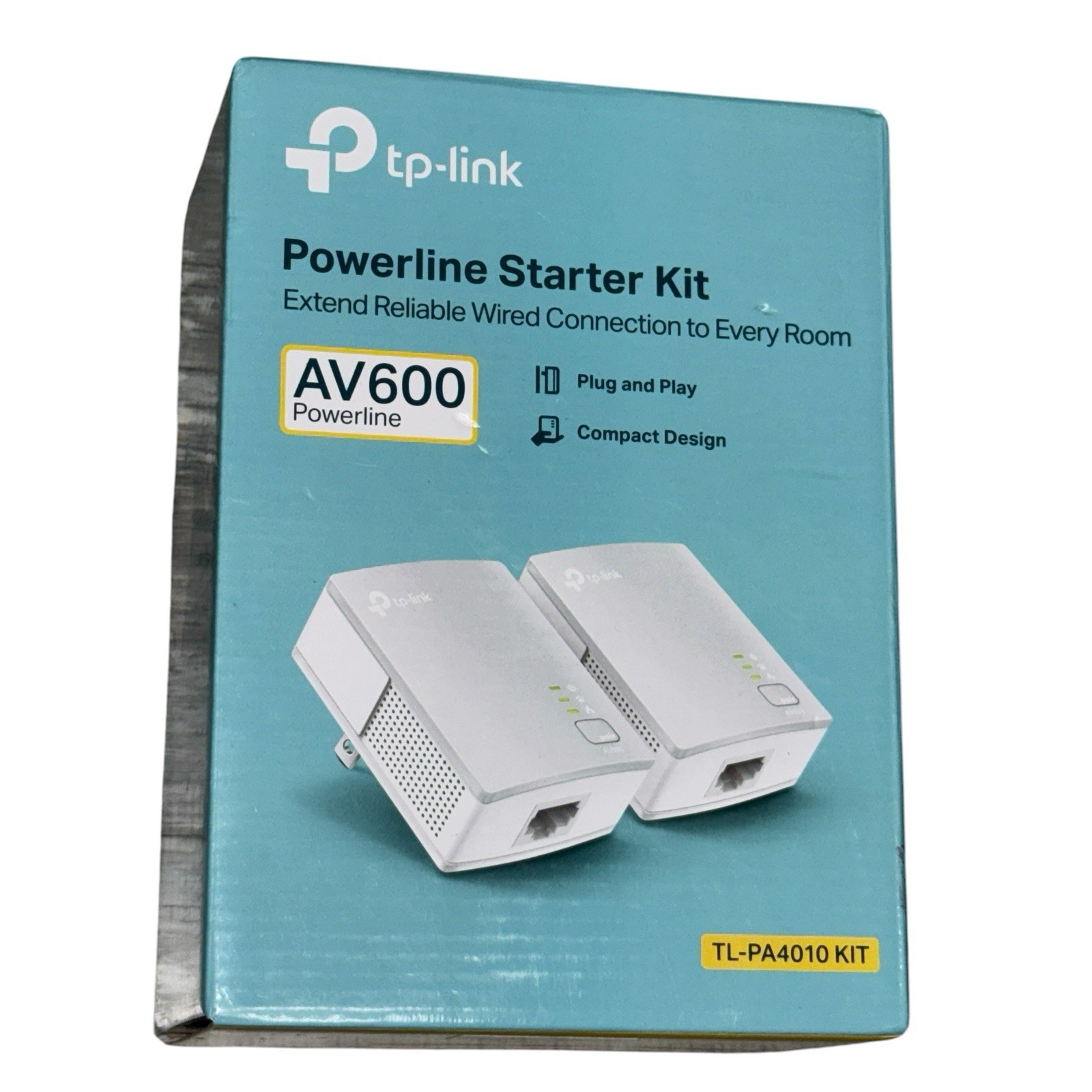 TP-LINK TL-WPA4220KIT 300Mbps AV600 WiFi Powerline Extender Starter Kit