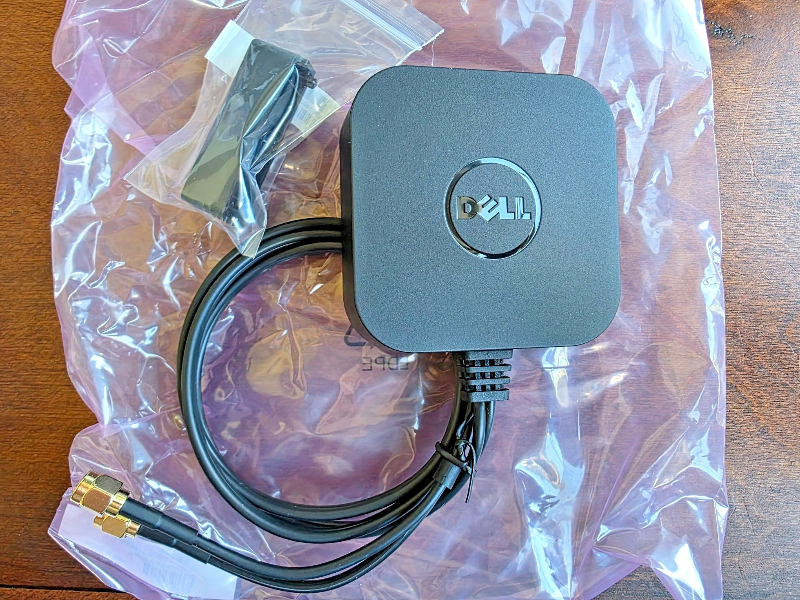 Dell D12 MTE Puck Antenna BRAND NEW Bulk Available