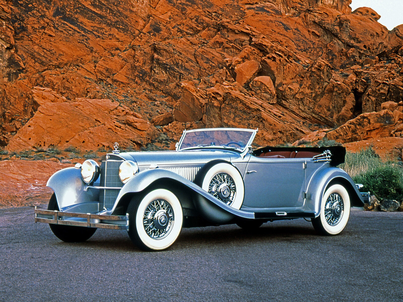 Cars 1938 mercedes benz 540k special phaeton luxury Desk Mat Stitched