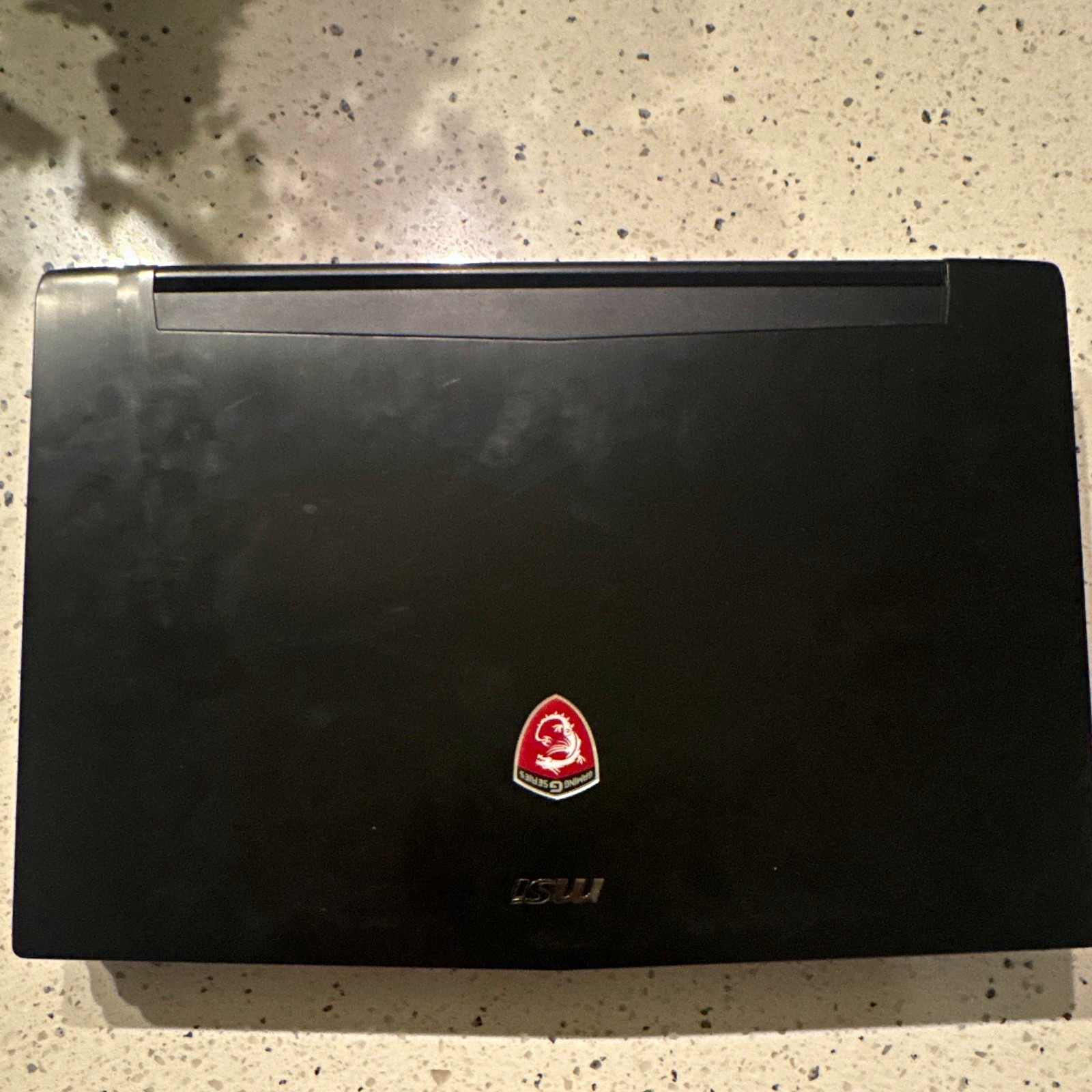 MSI GT72 2QE 17.3in Gaming Laptop i7 GTX 980M 16GB Black (Battery Error)