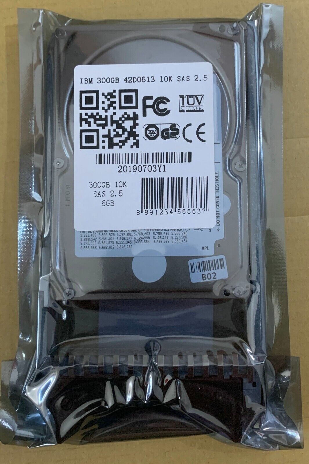 IBM 00WG685 00WG686 00WG689 300G 10K 12G 2.5 SAS M5 X6 hard drive