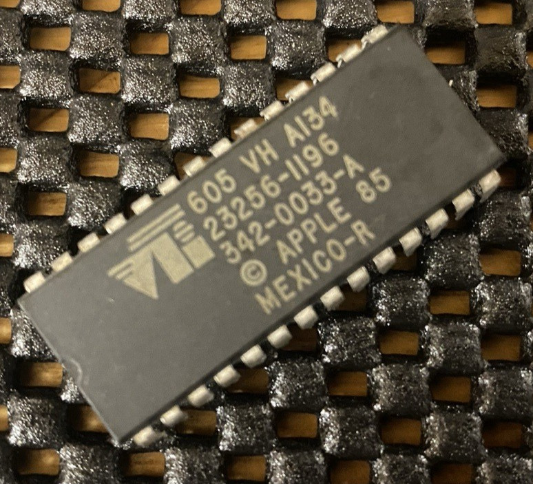 🕹️RARE  VINTAGE | ORIGINAL CHIP | Apple IIc ROM (342-0033-A) Tested & Working