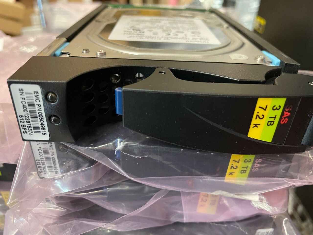 005049815 EMC 3TB 3.5" SAS 118032815 0B26316