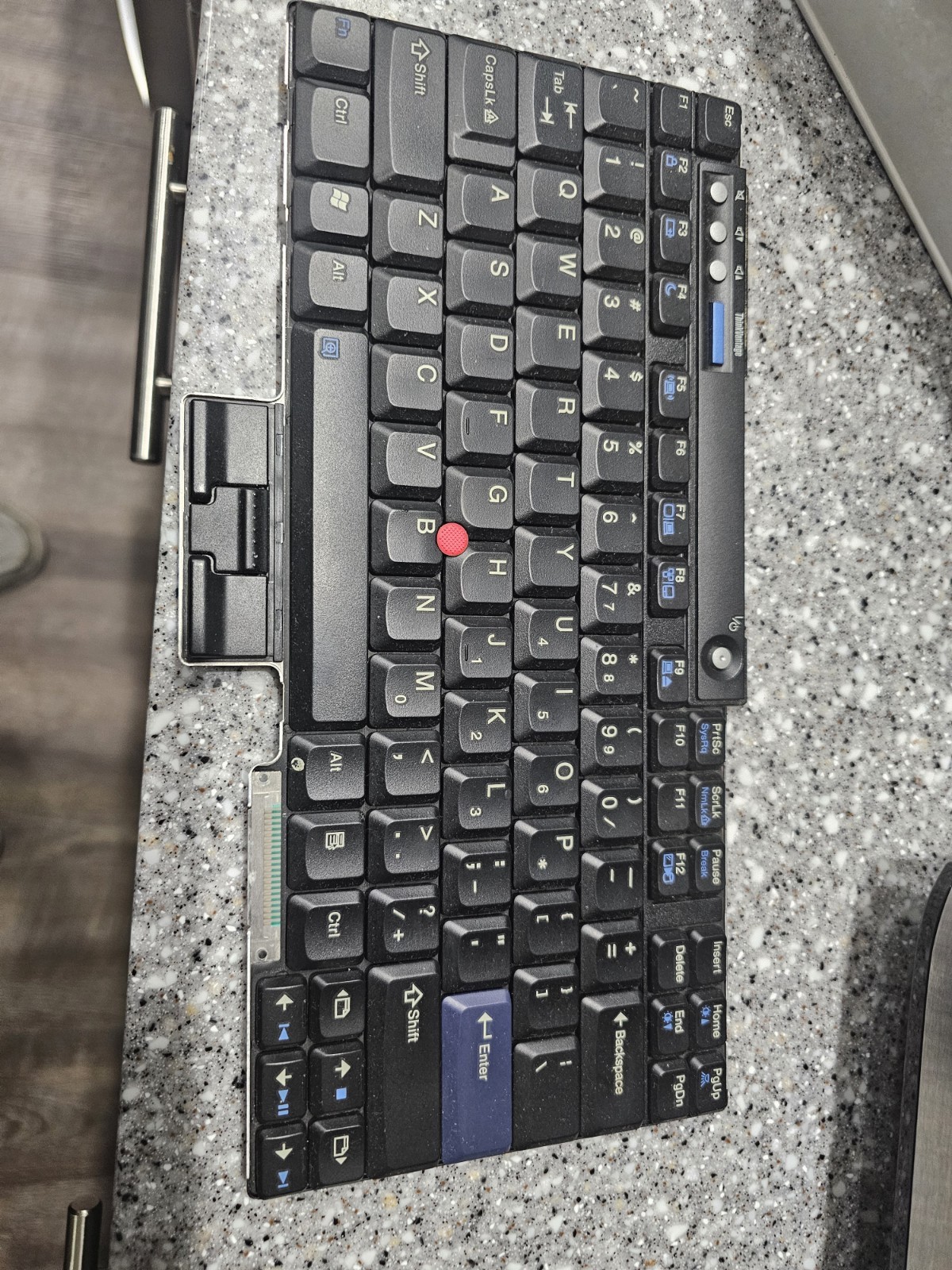 Genuine IBM Lenovo ThinkPad Keyboard FRU 39T7178 39T7148 MW-89US T60 T61 T400