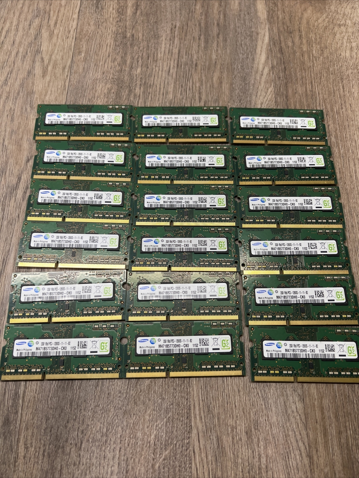Lot of 18 Samsung M471B5773DH0-CK0 2GB (36GB Total) PC3-10600S DDR3 SODIMM