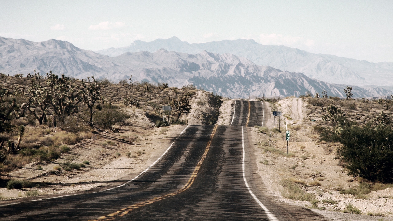 Landscape road desert arizona mountains usa Custom Gaming Mat Desk
