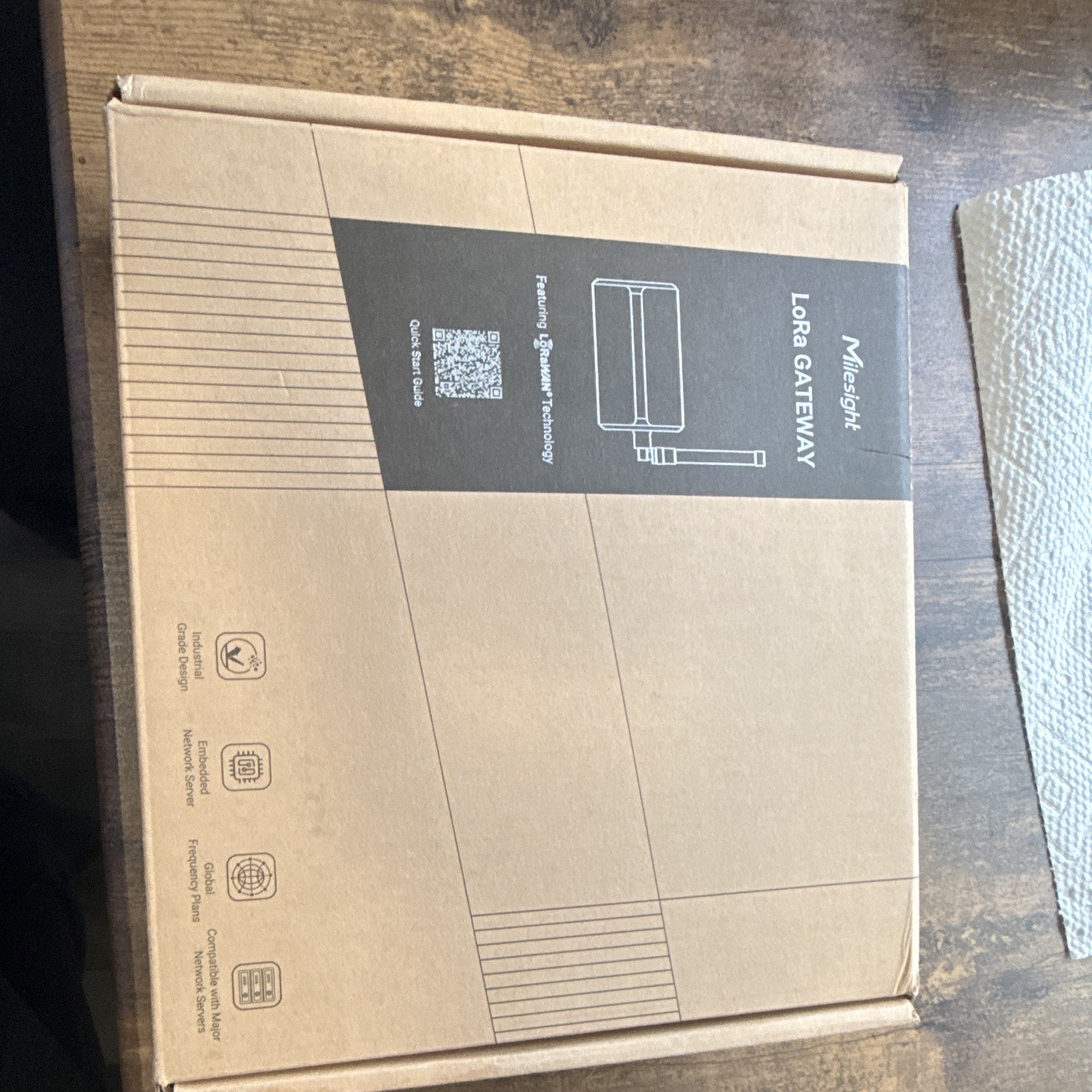 Milesight UG65-915M-EA-H32 LoRaWAN 915MHz Indoor/Outdoor Gateway