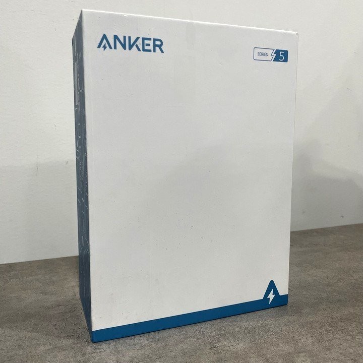 Anker 577 Docking Station 13-in-1 Thunderbolt 3 85W - Silver