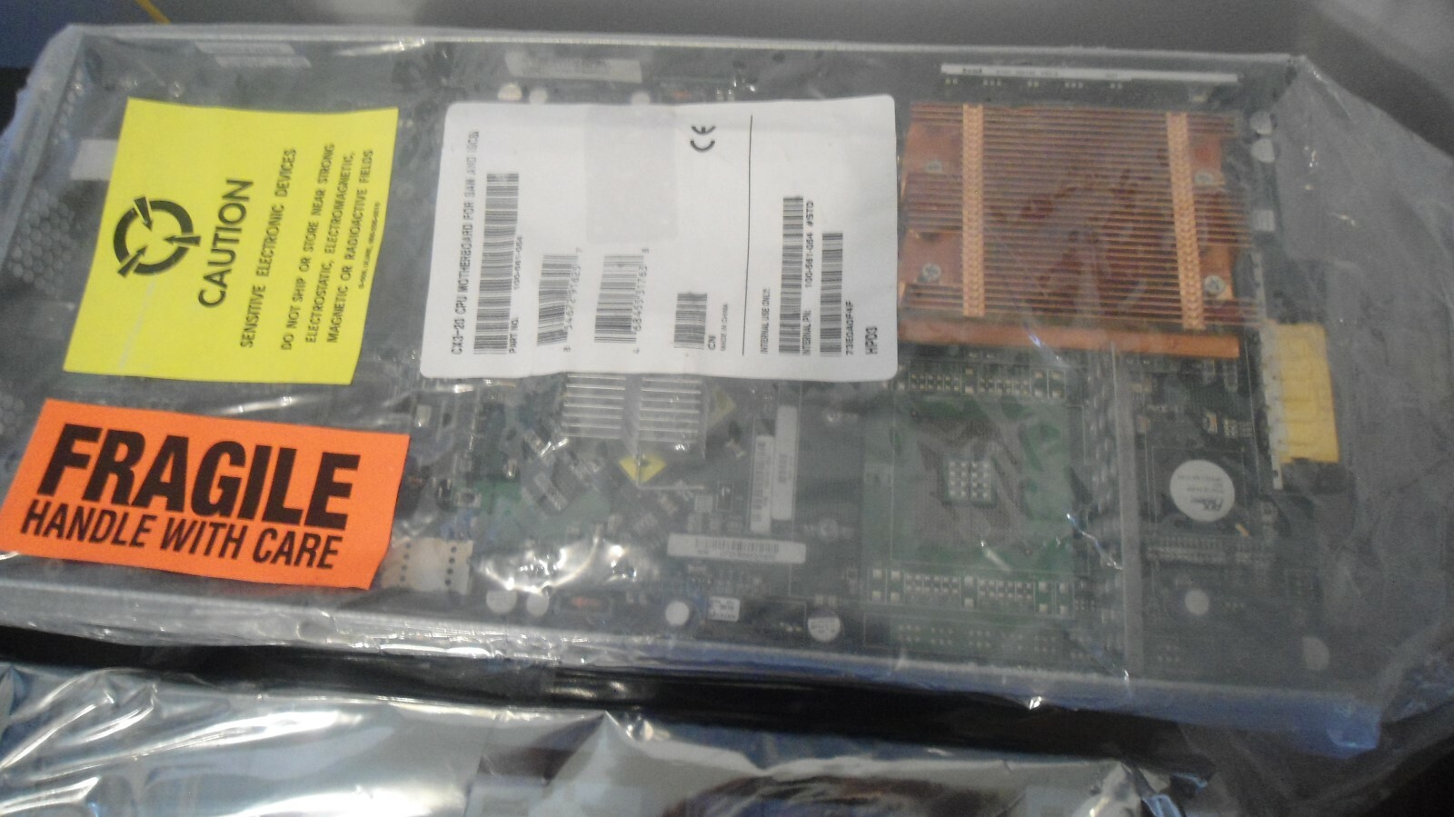 NEW Dell EMC 100--561-054 motherboard CX3-20 2GB
