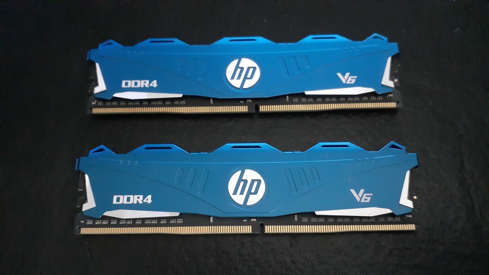 HP V6 16GB (2x8GB) DDR4 SDRAM Blue Desktop Memory 3000MHz