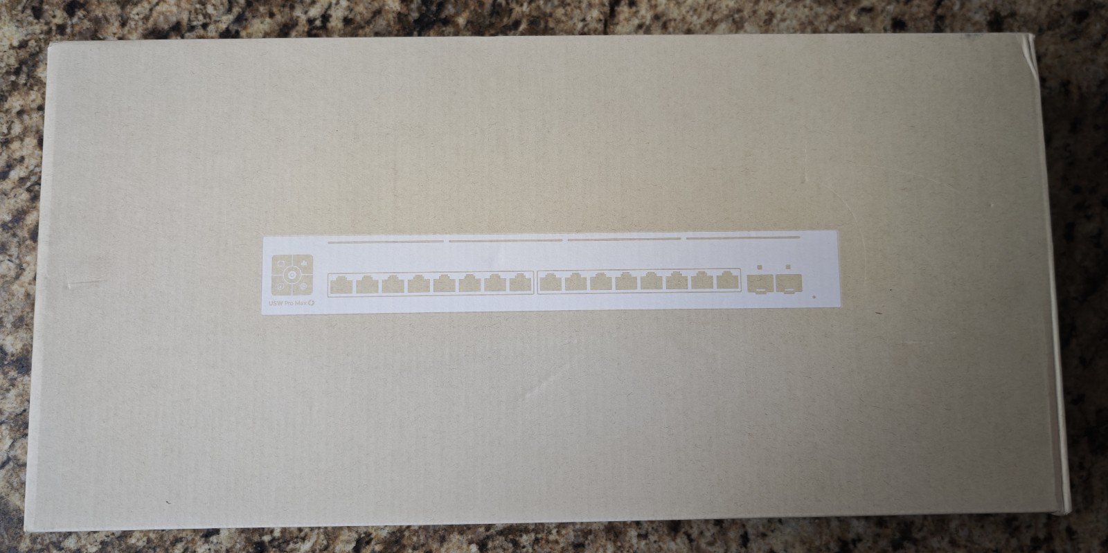 Ubiquiti UniFi Switch Pro Max 16 PoE  USW-PRO-MAX-16-POE