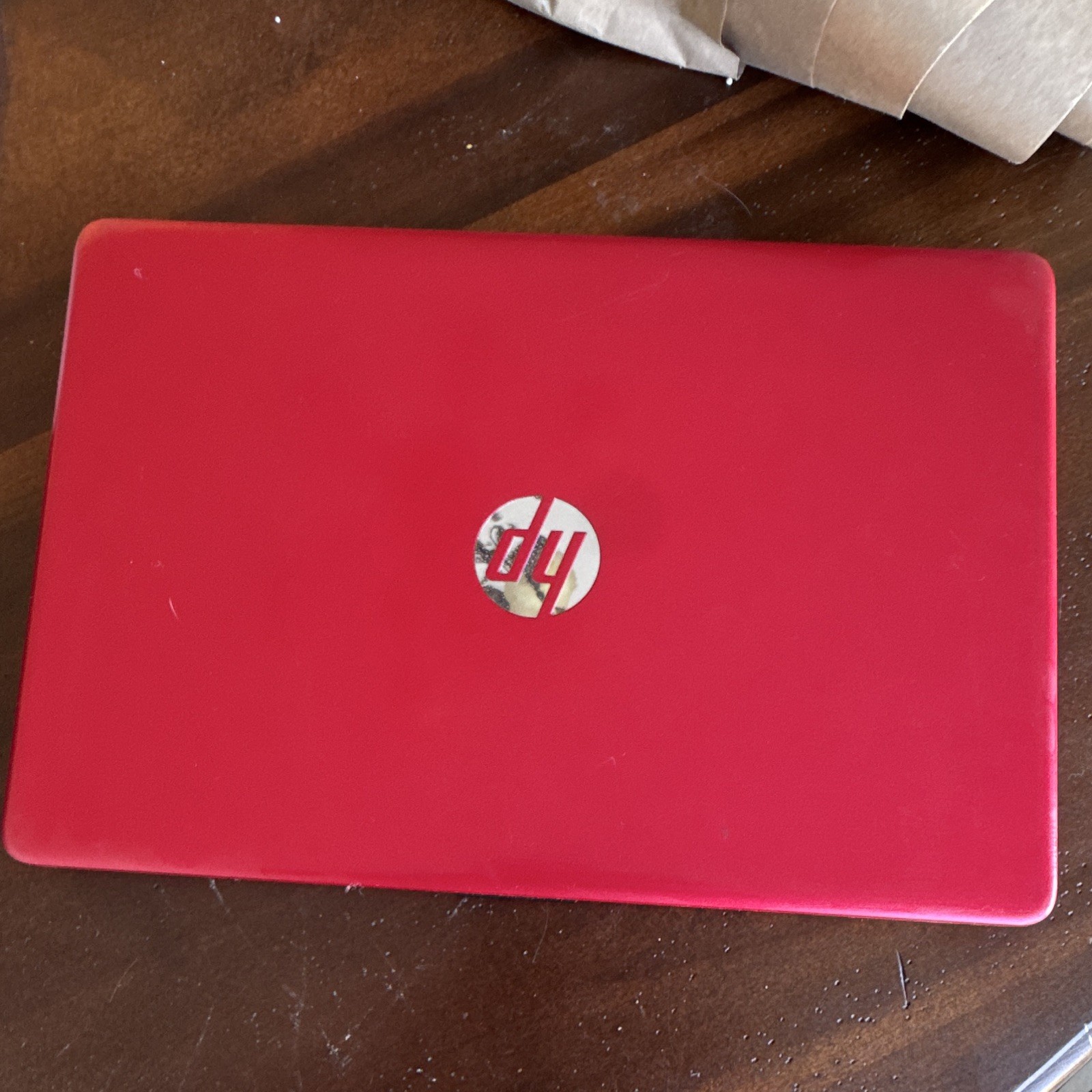 HP Notebook 15.6in Intel Pentium 4GB RAM 500GB HDD Intel HD Red/Silver