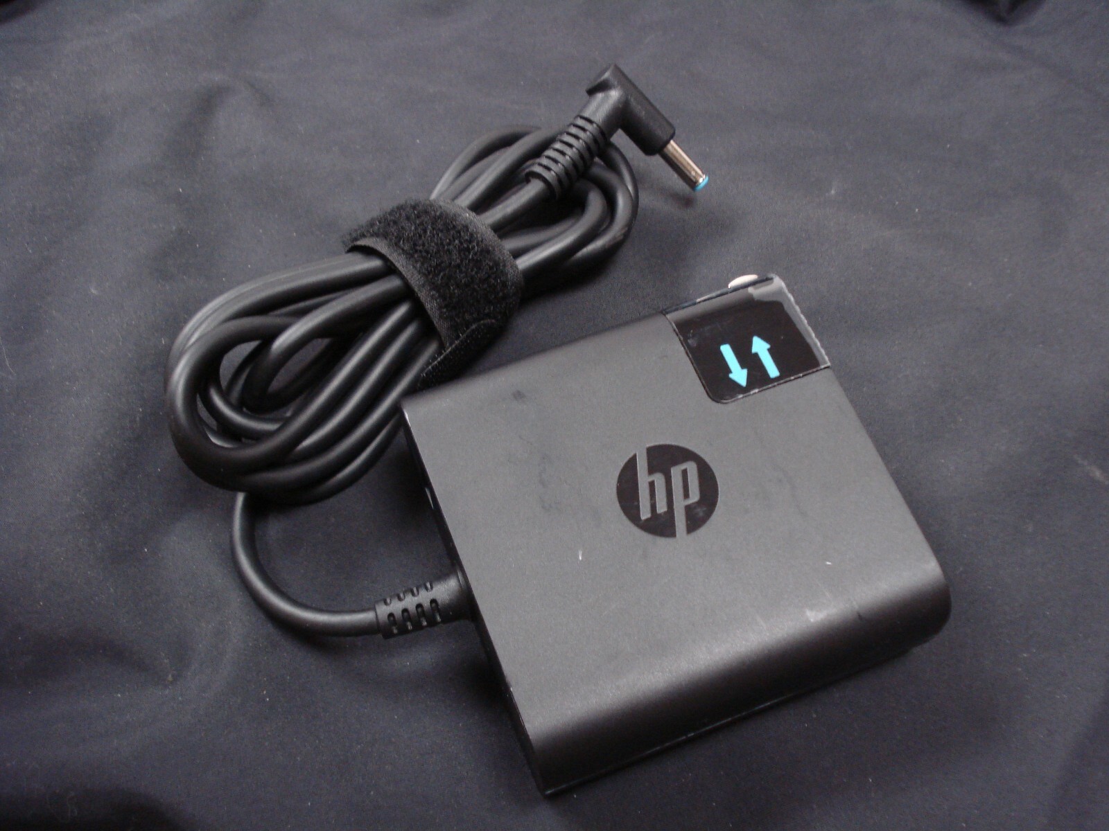 Genuine 19.5V 4.1A 80W TPN-LA09 922795-001 for HP Pavilion 17-e118dx 15-cs1067/8