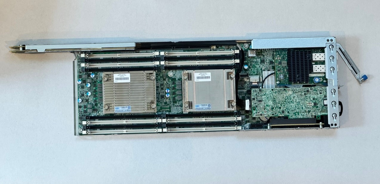HP Server ProLiant XL170r G9 with dual Xeon E5-2680 v3
