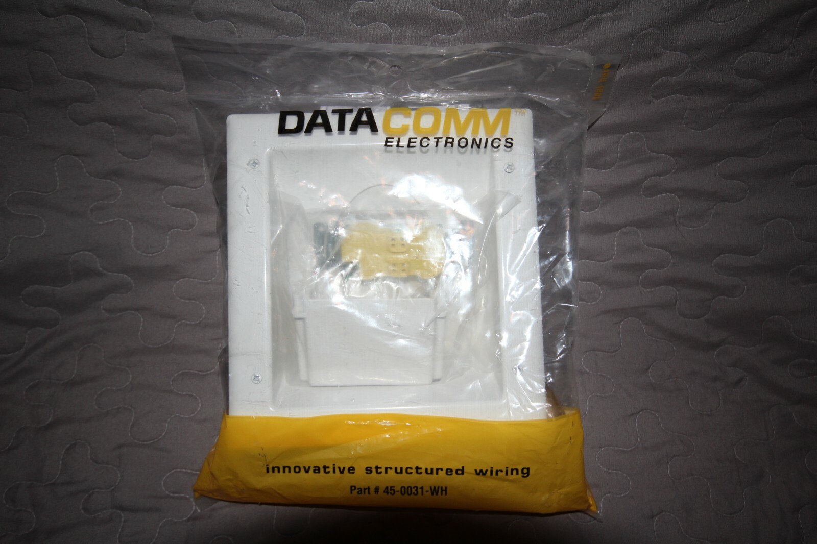 DATA COMM Electr 45-0031-WH Recessed Low Voltage Media Wall plate with duplex Rc