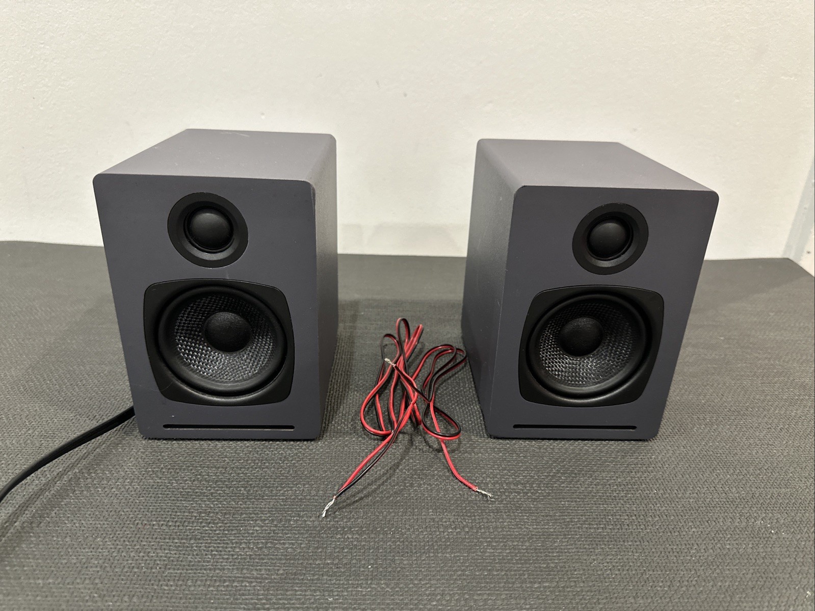 Audioengine A1-MR Desktop Speakers Gray 