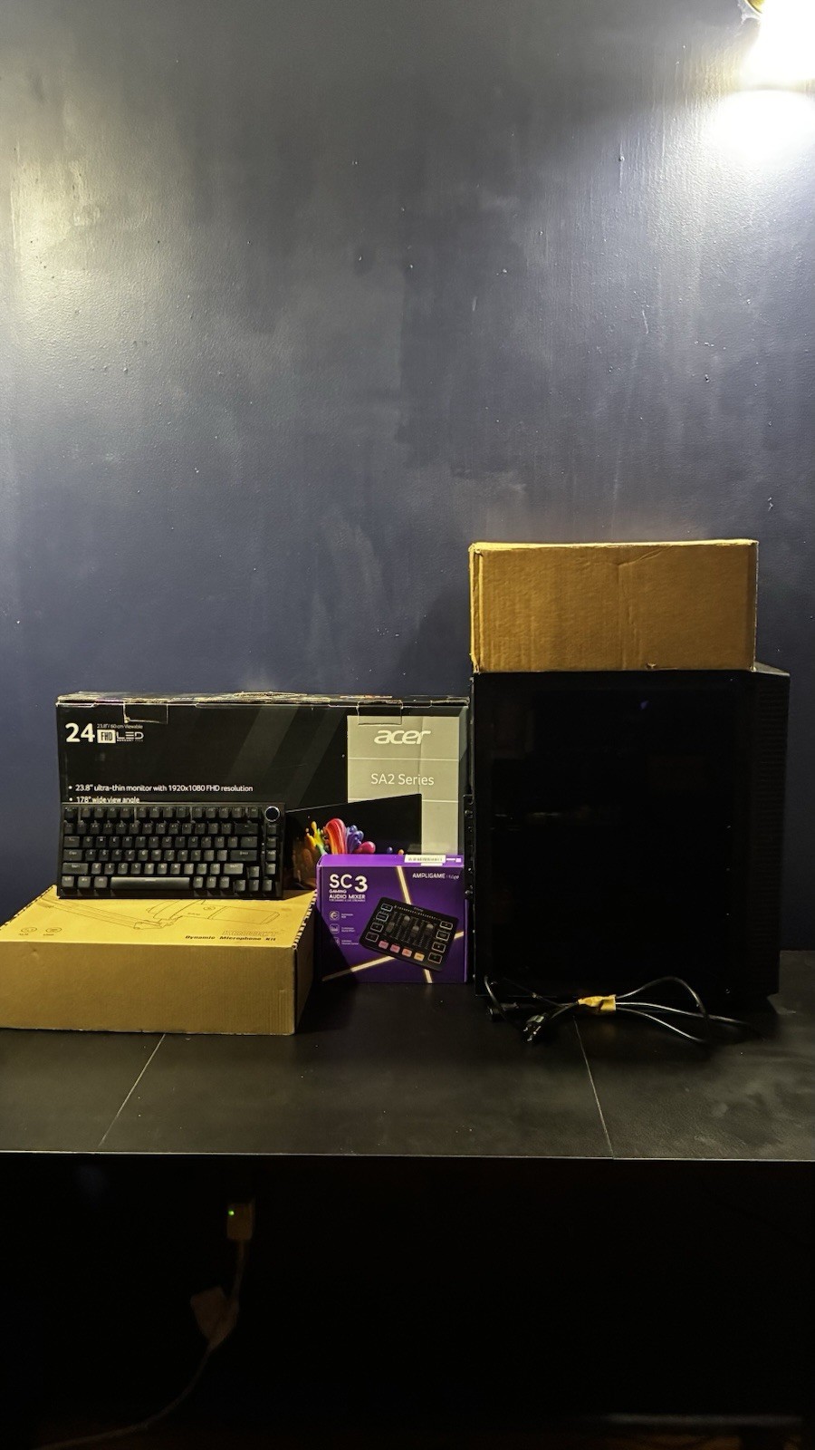 Mxz PC and accessories bundle. Boxes are included as shown. READ DESCRIPTION
