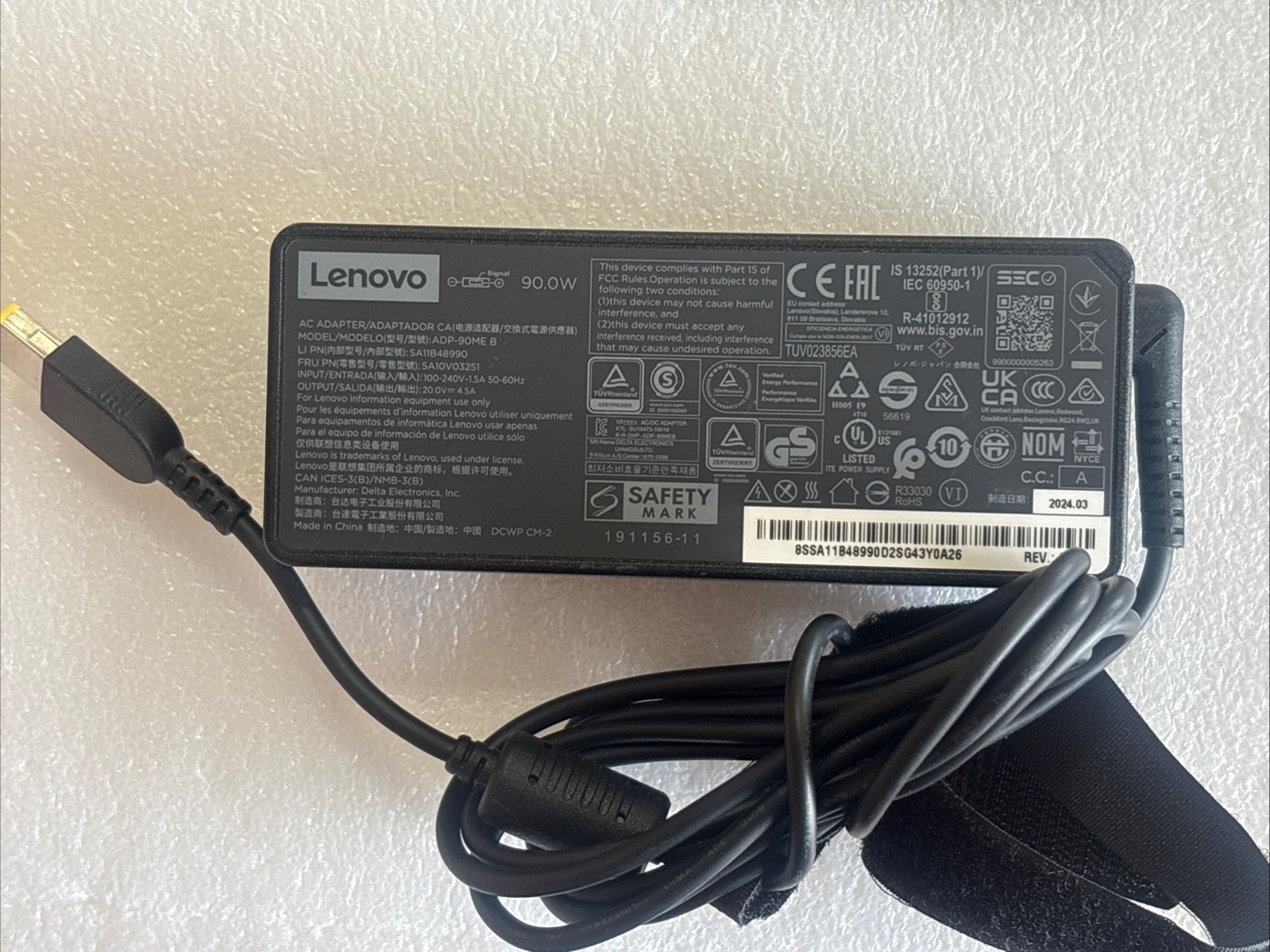 LOT OF 10 Genuine Lenovo 90W AC Power Adapter ThinkPad Square Tip