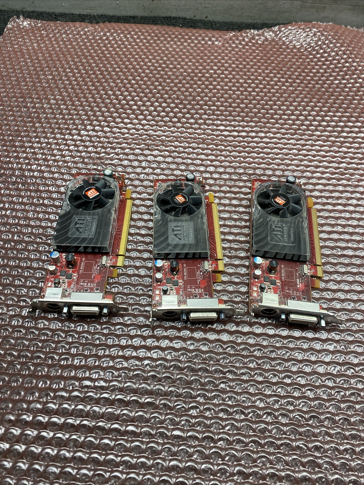 Lot of 3 Dell 0Y103D ATI Radeon 256MB PCI-E Video Card