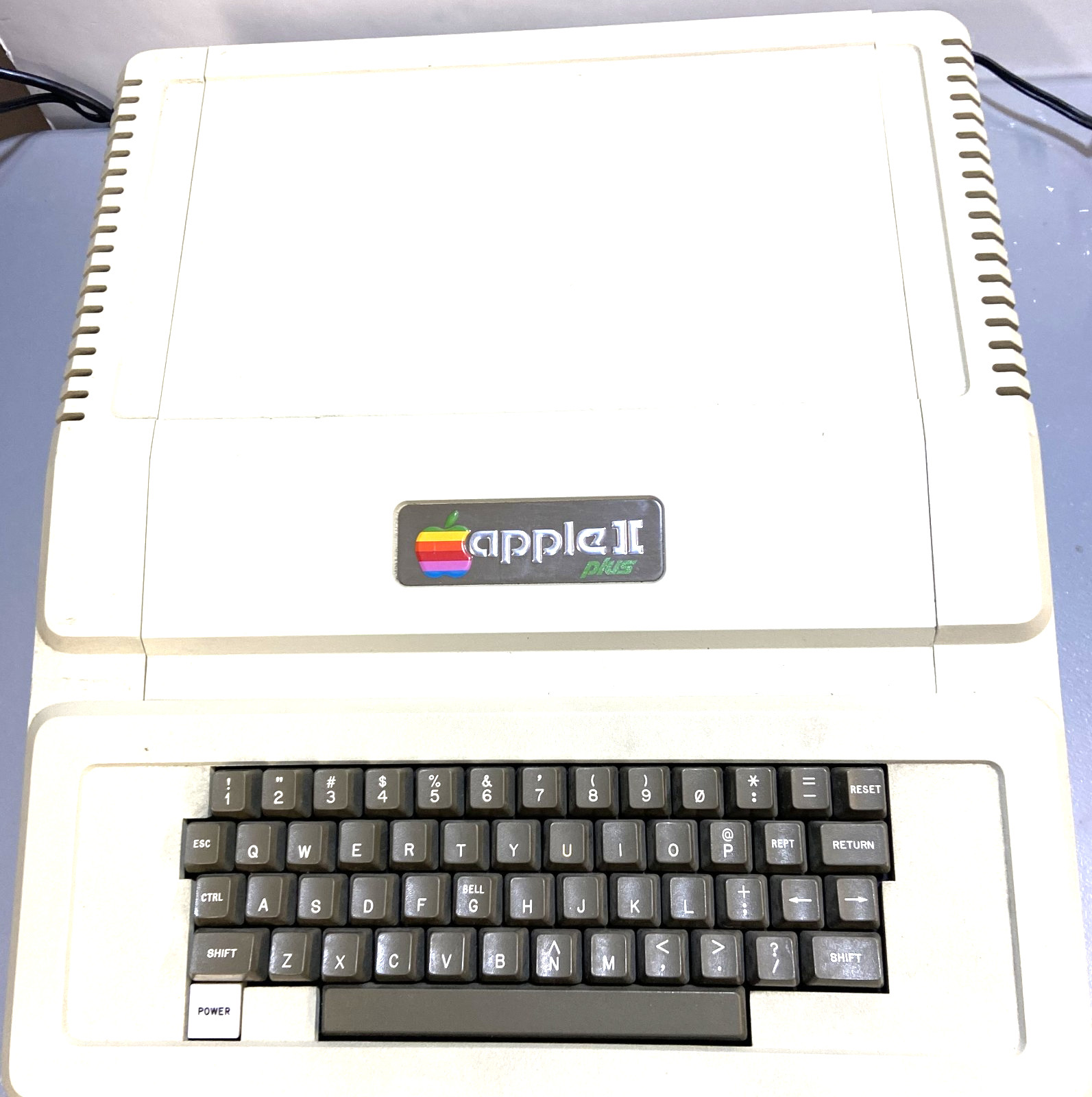 Rare Museum Item Apple II Plus- *VERY RARE*