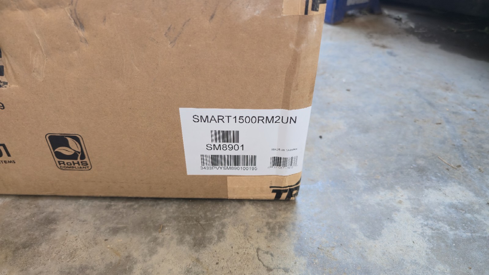 Tripp Lite SMART1500RM2UN UPS