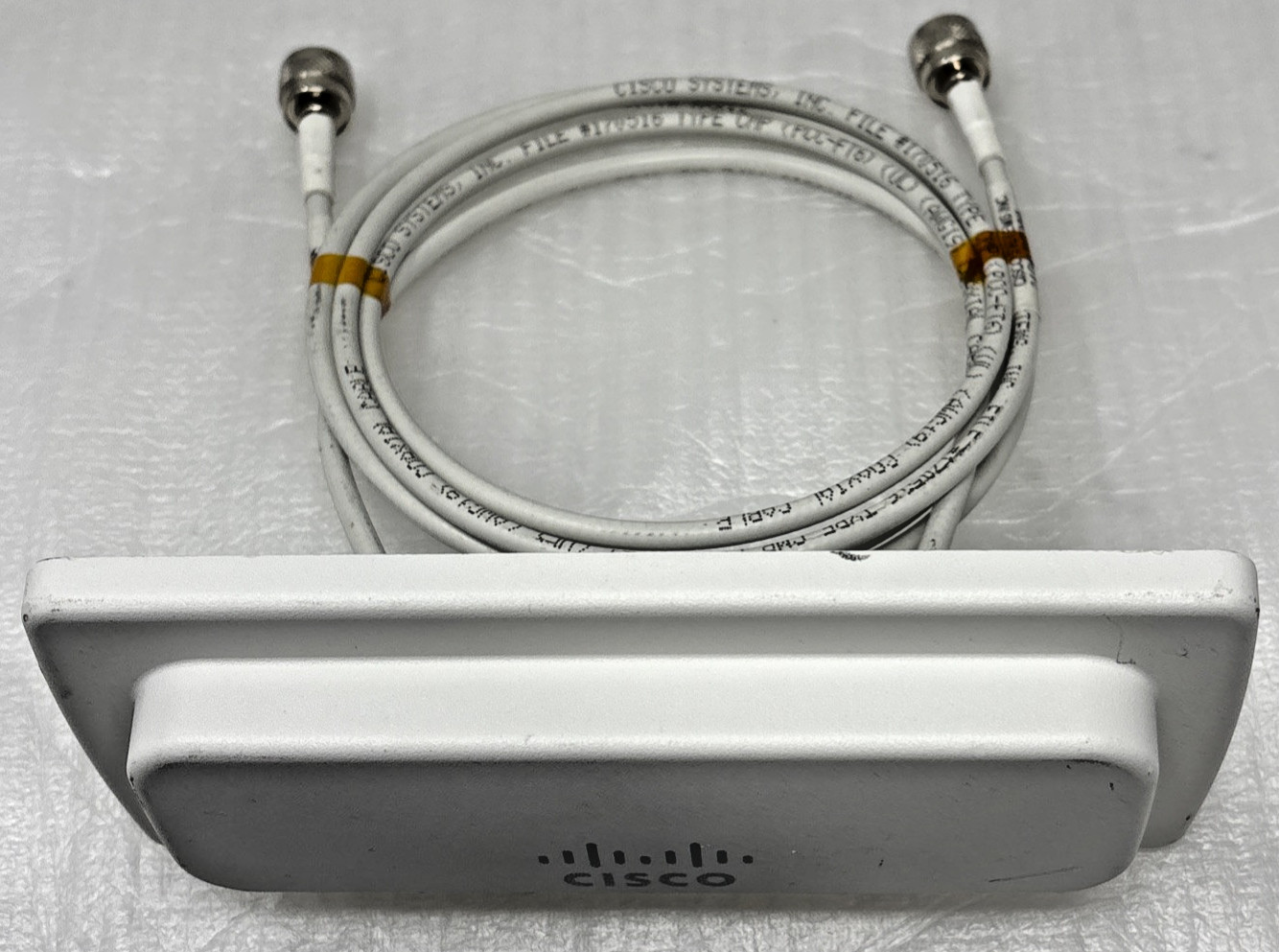 Cisco AIR-ANT24020V-R 2.4GHz 2.0dBi Diversity Omni Ceiling Antenna w/RP-TNC 