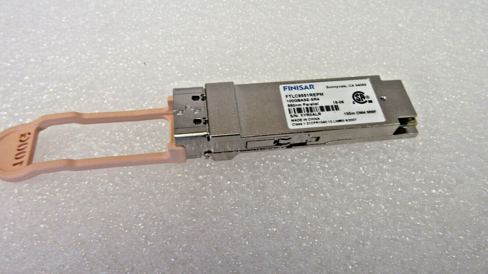 FINISAR FTLC9551REPM XCVR,QSFP28,100M,100GBASE-SR4,4X,  OPTIC Transceiver MODULE