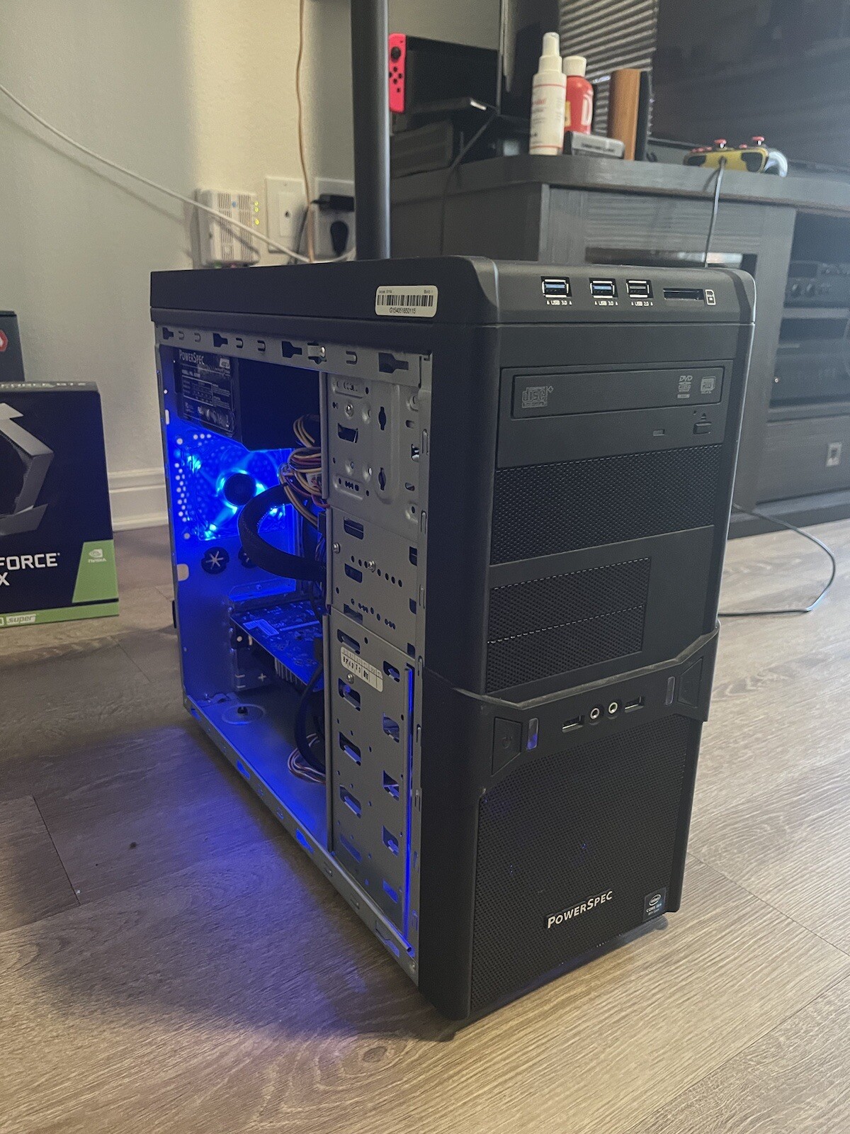 Gaming PC + Monitor (Bundle)