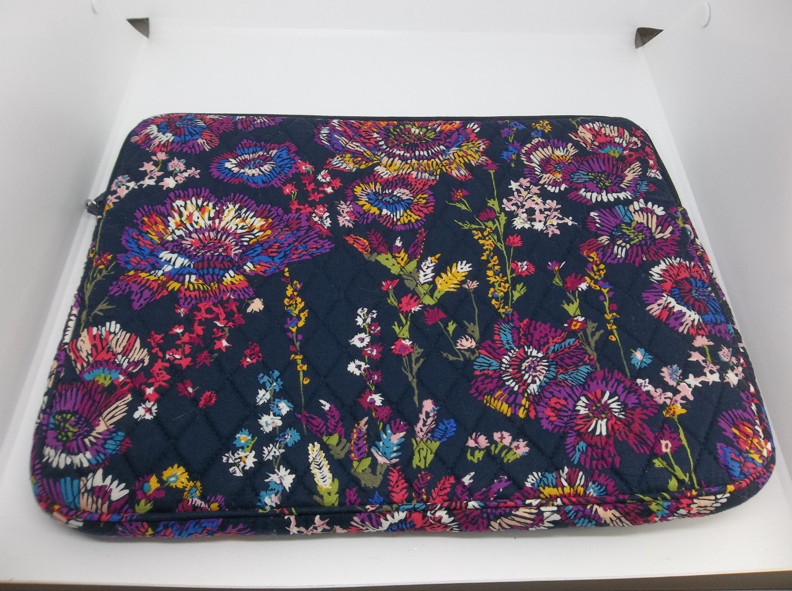 VERA BRADLEY MIDNIGHT FLOWERS LAPTOP TABLET SLEEVE BAG NEW