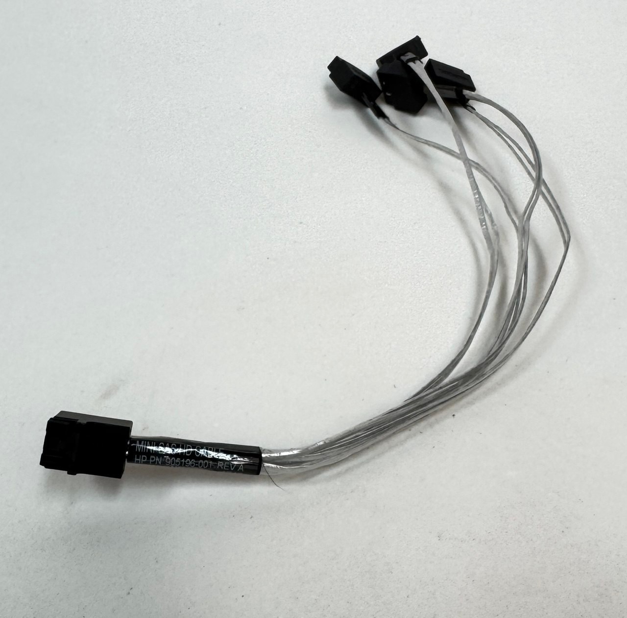 Mini SAS HD Cable SFF-8643 to 4x SATA 905196-001 for HP Z4 G4 Workstation