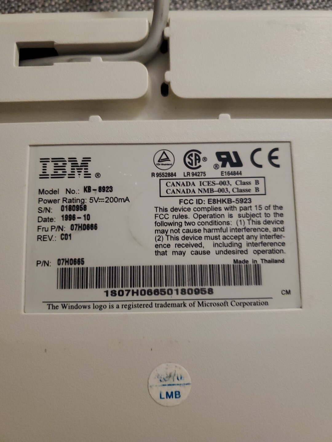 Vintage 1996 IBM PC Keyboard Model KB8923 KB-8923 Rev C01 p/n 07H0666 