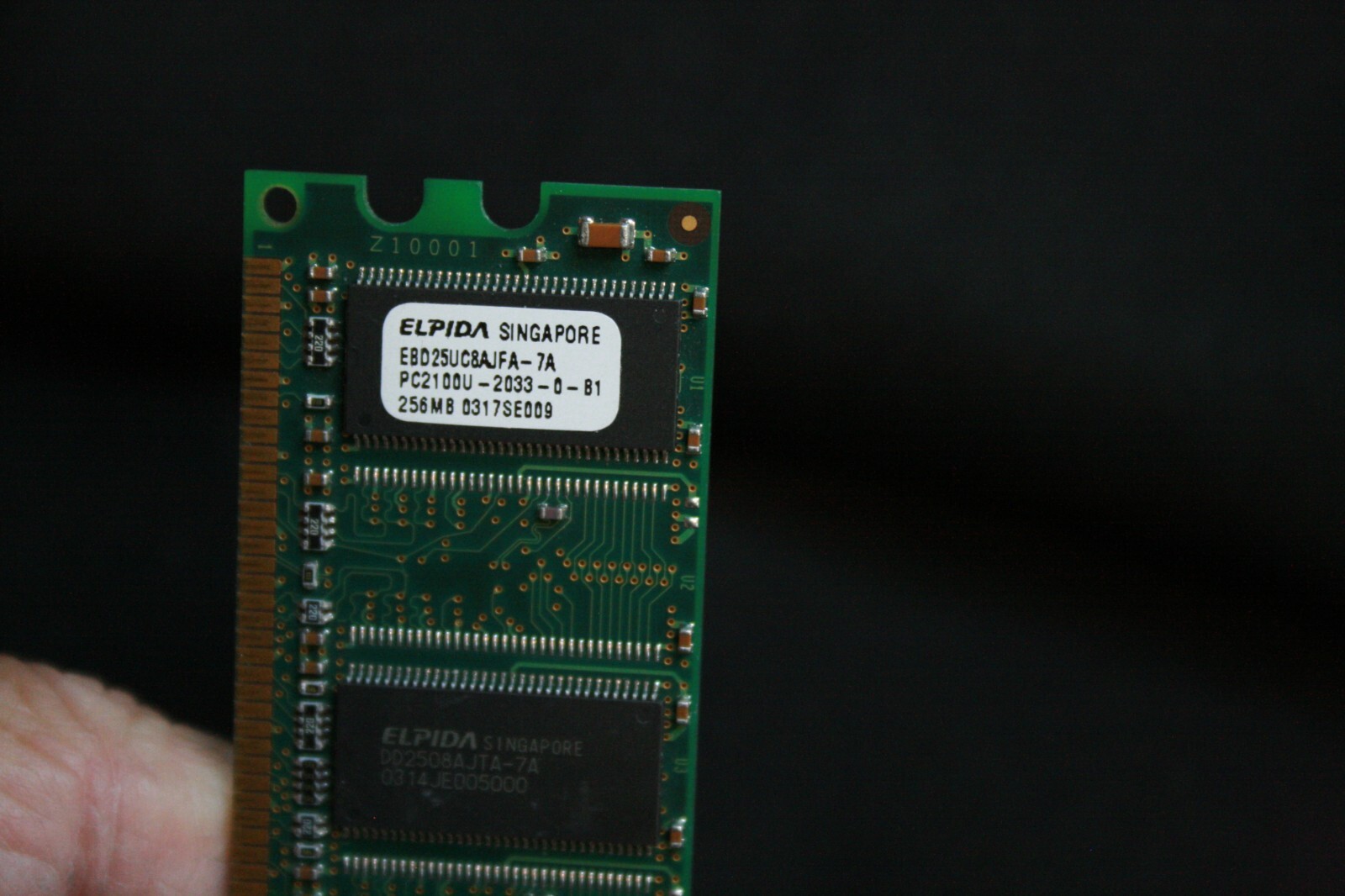 ELPIDA 256MB PC2100U -2033-0-B1