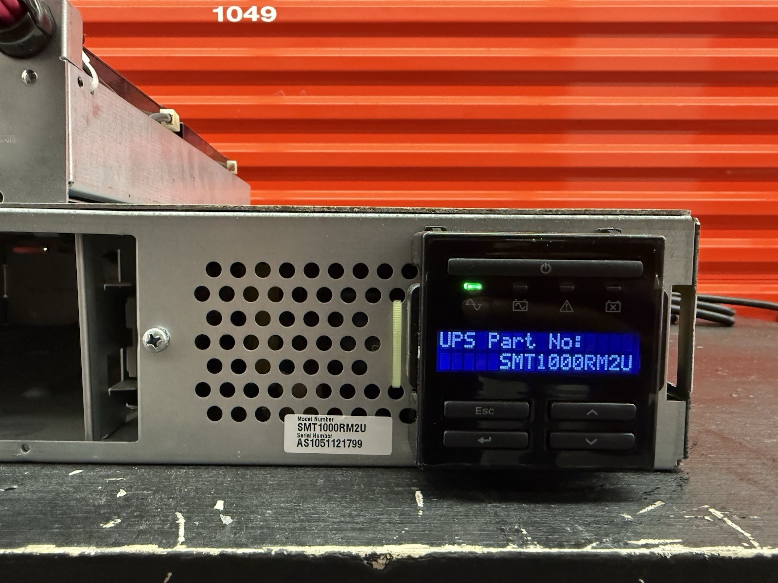 Apc SMT1000RM2U Smart-ups 700w TESTED