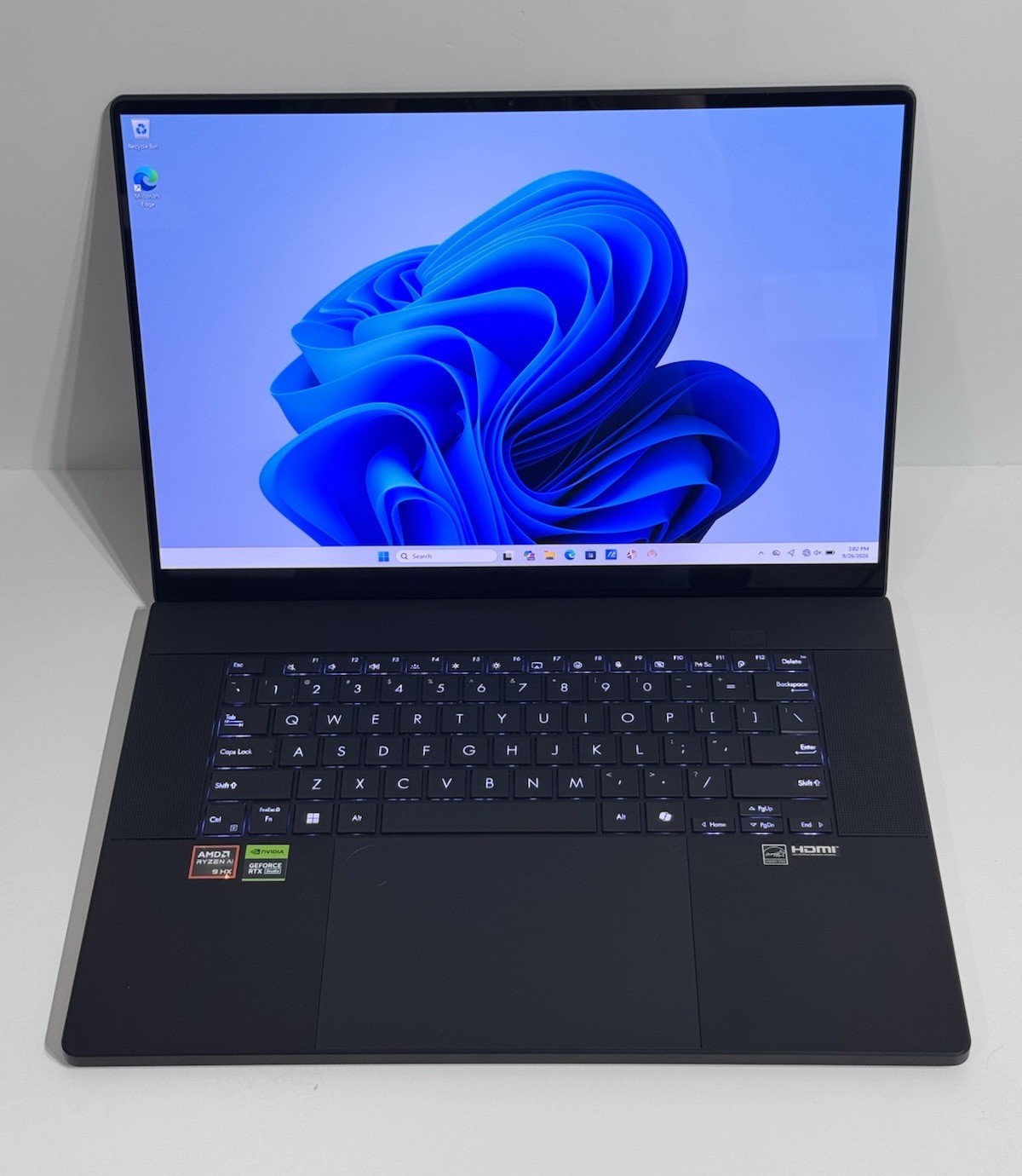 Asus ProArt P16 UHD+ OLED TOUCH 2.0 GHz Ryzen AI 9 HX 370 32GB 1TB SSD RTX 4060