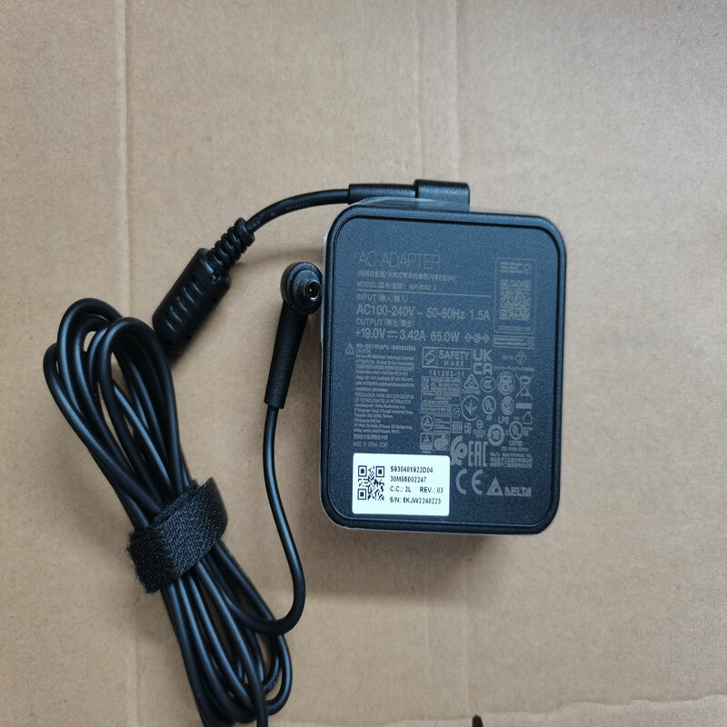 Original 65W 19V 3.42A ADP-65GD D 4.5mm For MSI Modern 14 B11MO-211US AC Adapter