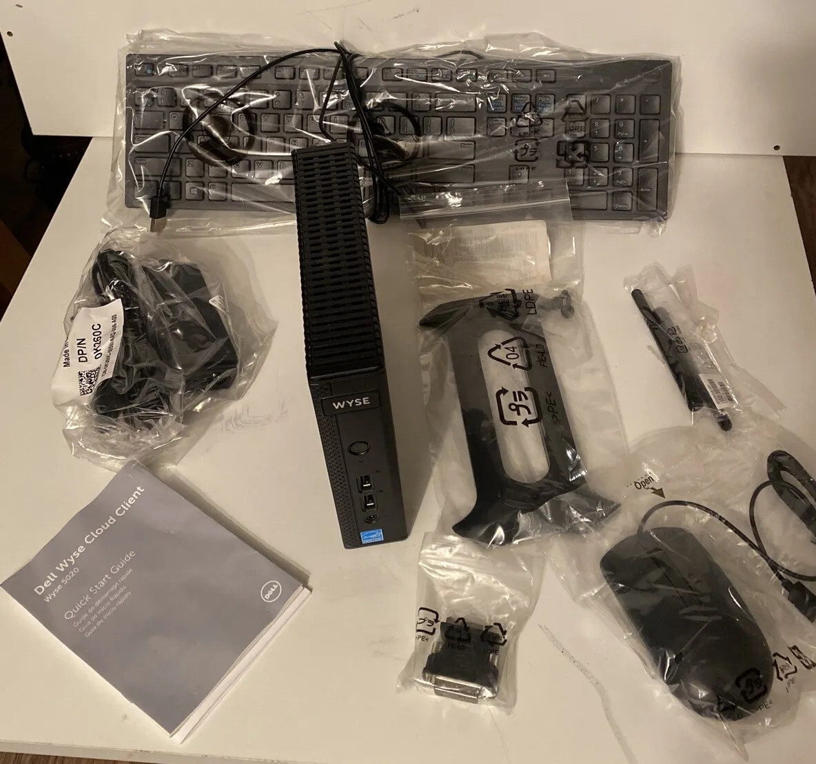 Dell Wyse Dx0Q 5020 Thin Client WES7 AMD GX-415GA 1.5GHz 4GB SSD DDR3 16GB