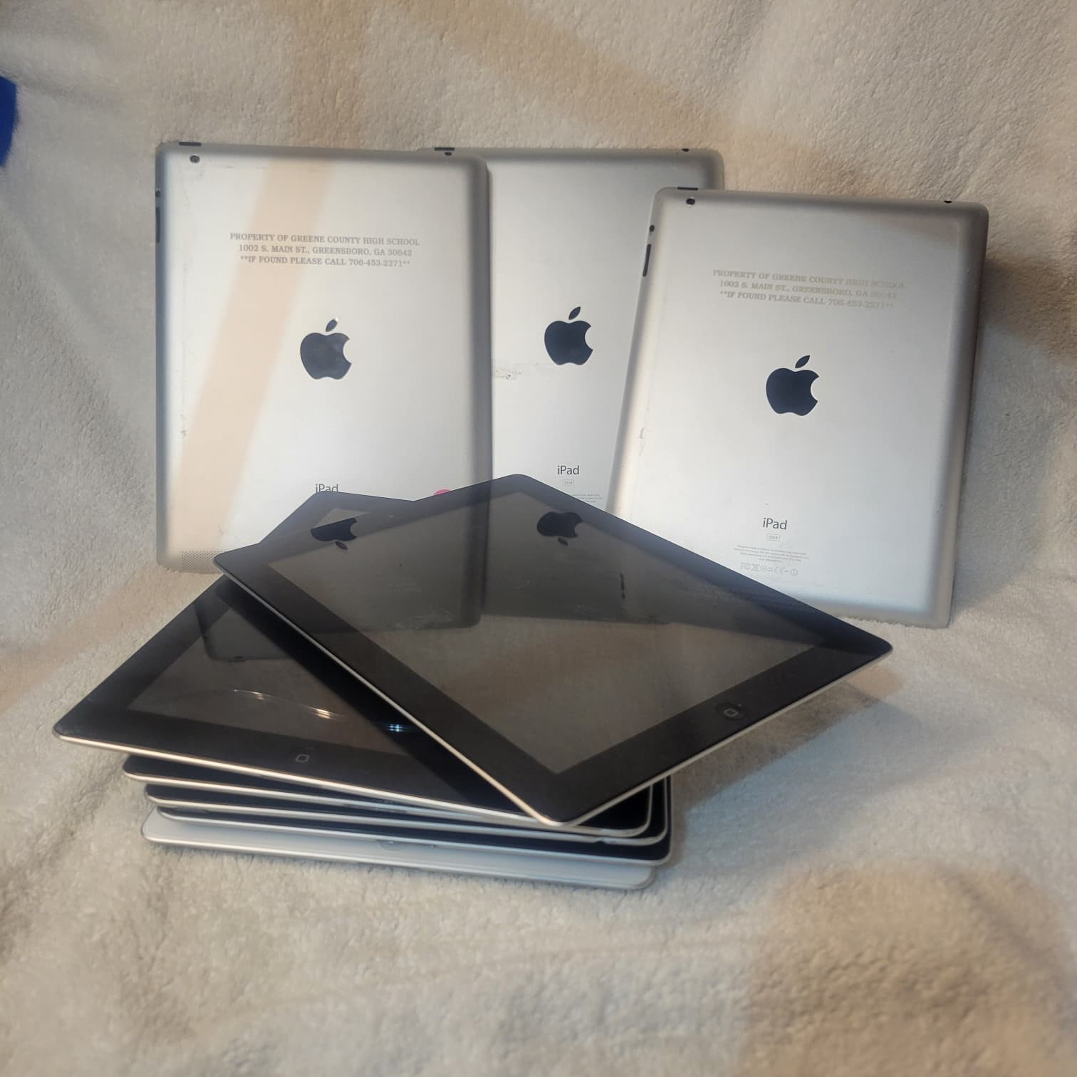Lot of 9 Apple iPad 2 32GB Wi-Fi  A1395 - FOR PARTS or REPAIR ONLY - READ