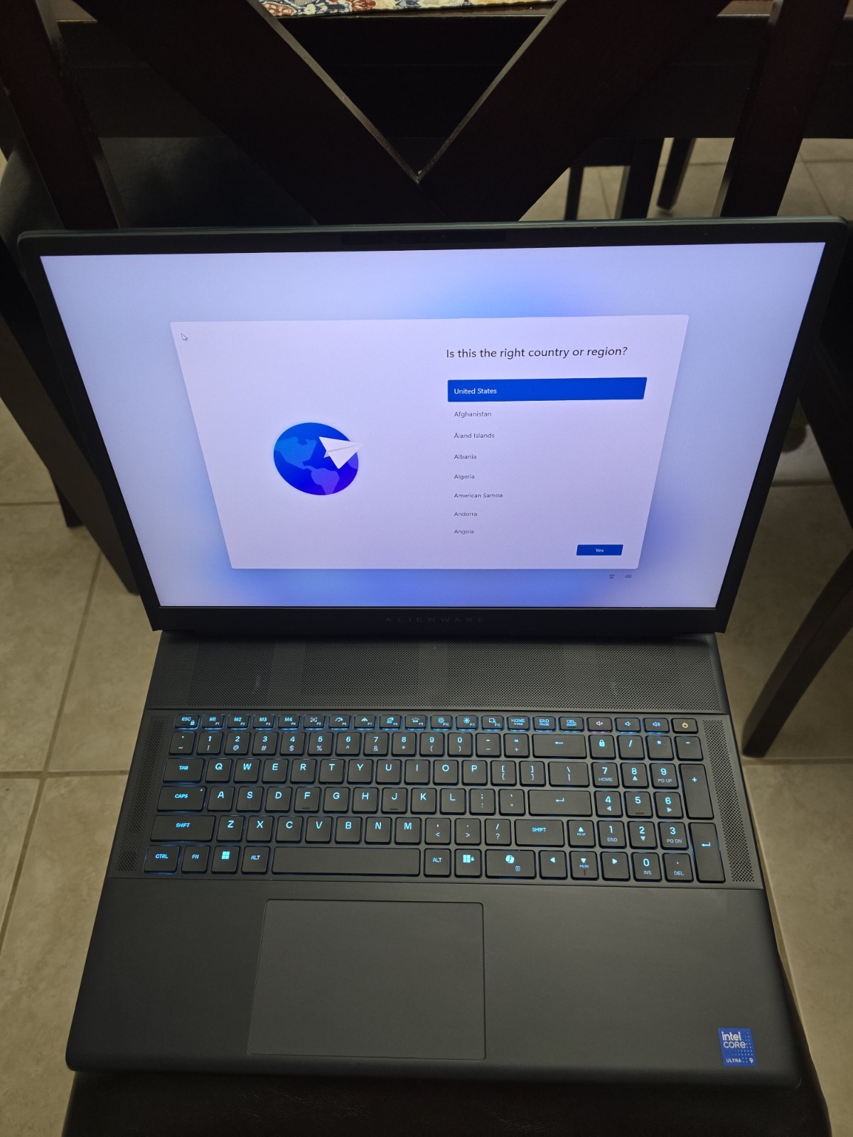 Alienware 18 Area-51 18" QHD+ (Core Ultra 9 275HX, 32GB/2TB SSD RTX 5070 Ti) #2
