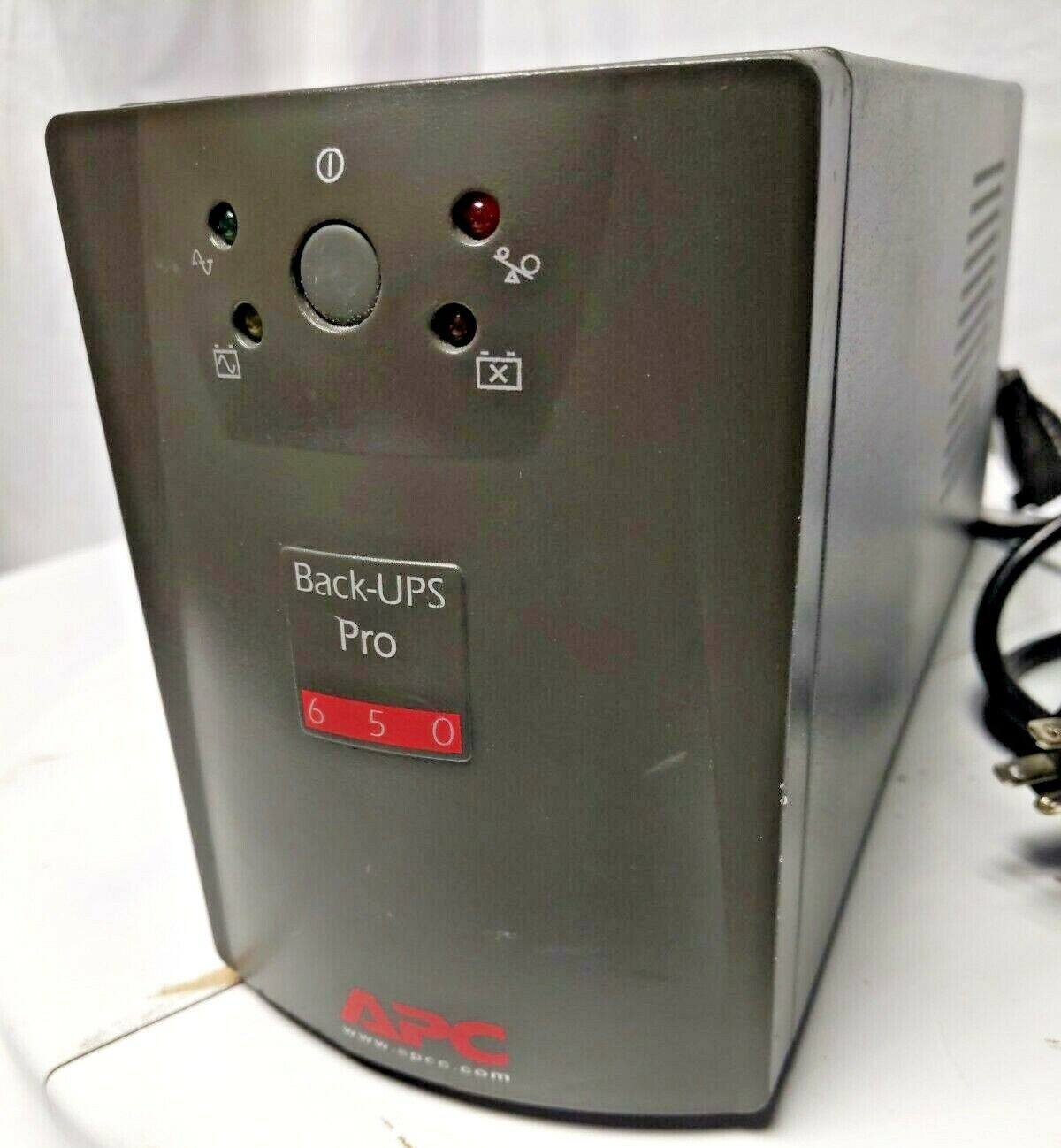 APC ups Pro 650 Backup Model BP650S (No battery)