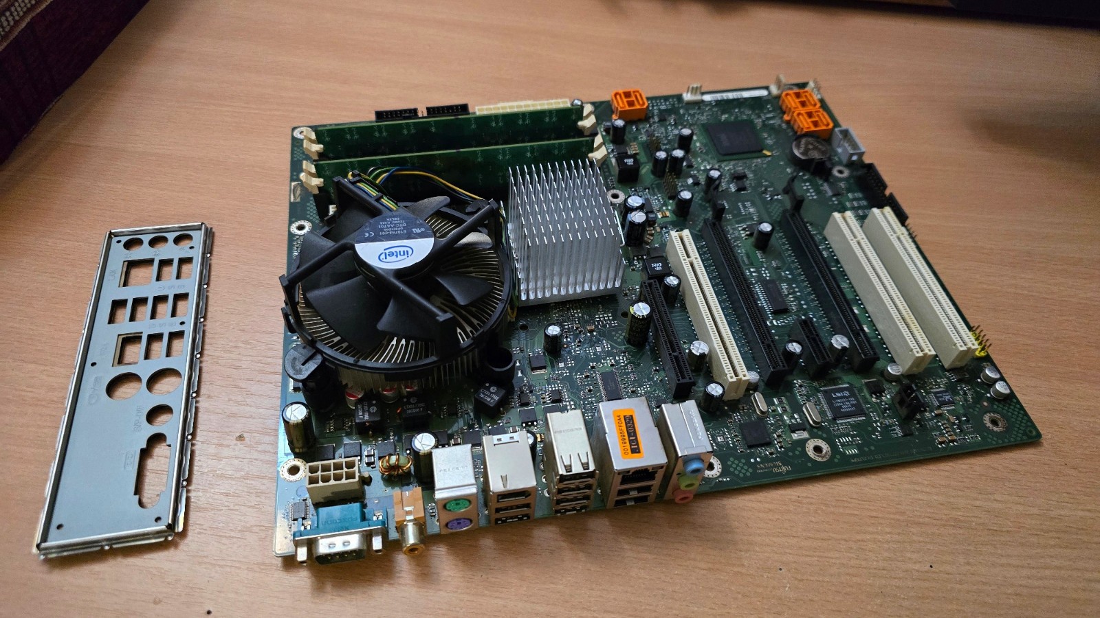 Fujitsu Siemens Celsius M460 - Fujitsu D2608-A1 MotherboardW26361-W1611-Z4-02-36